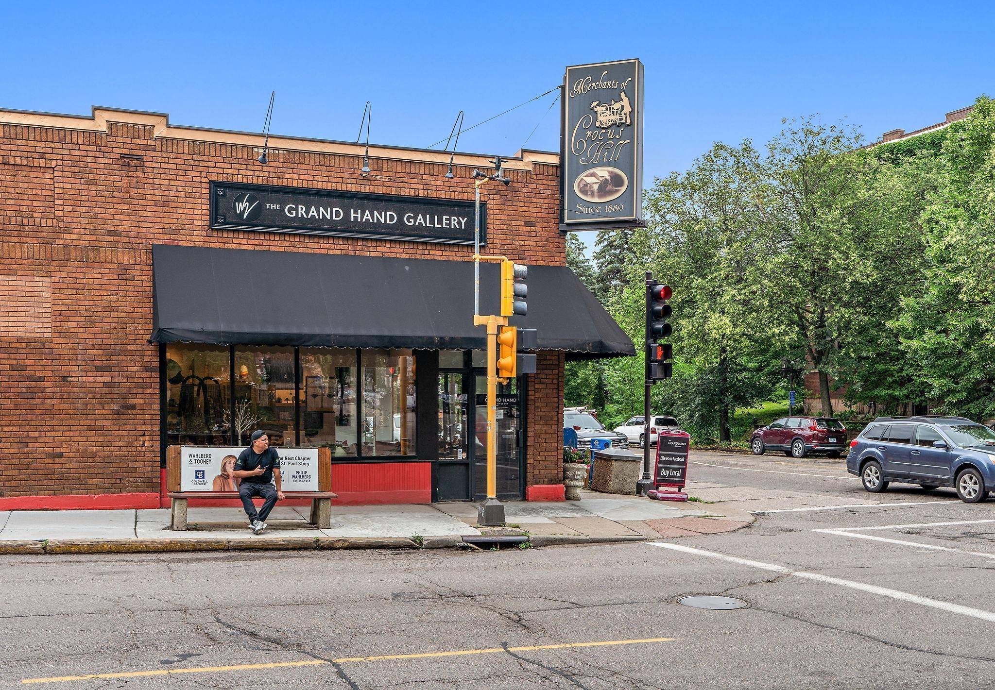 611 Grand AVE, Saint Paul, MN 55102