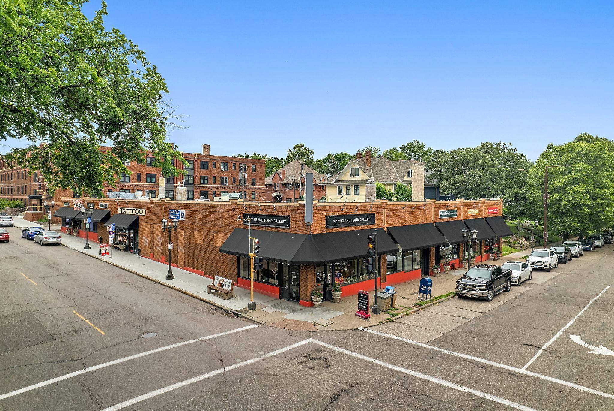 611 Grand AVE, Saint Paul, MN 55102
