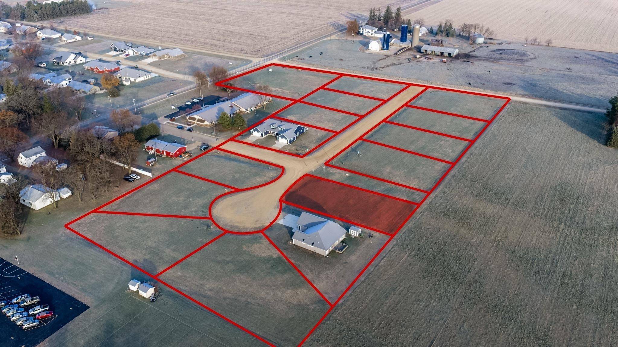 301 3rd ST NW, Adams, MN 55909