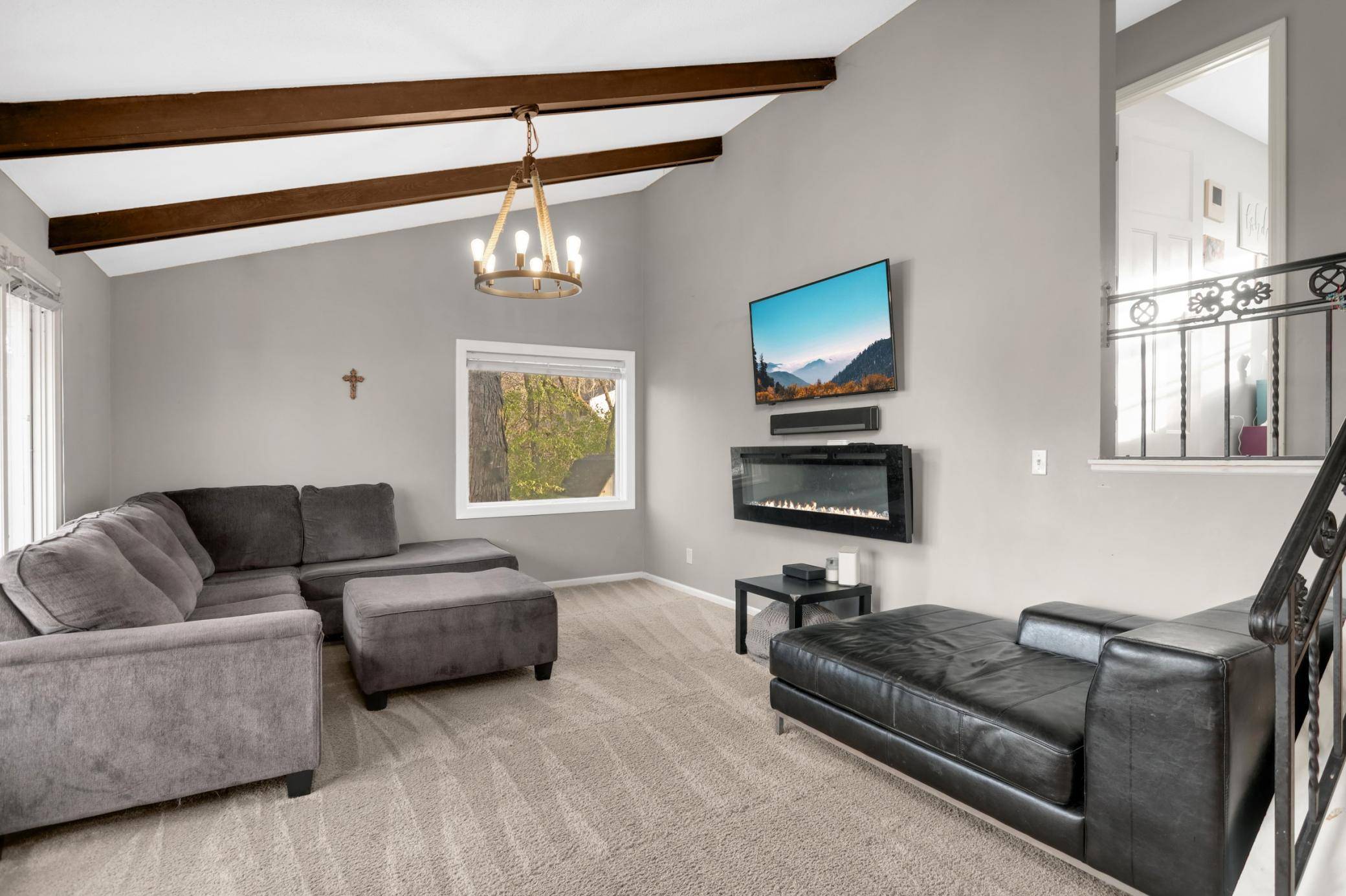 701 E 134th ST, Burnsville, MN 55337