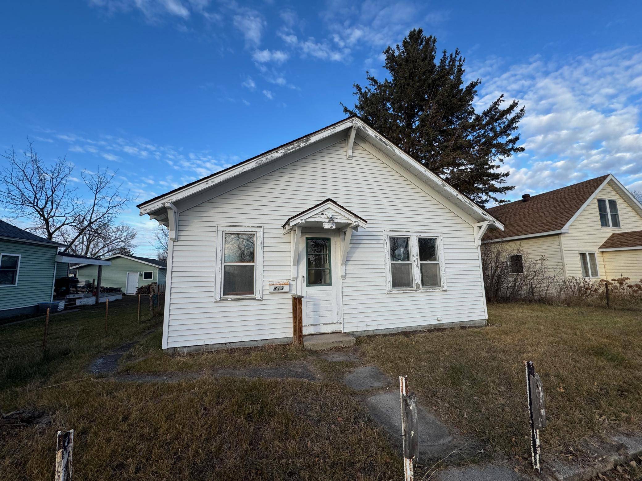 813 4th ST SE, Bemidji, MN 56601