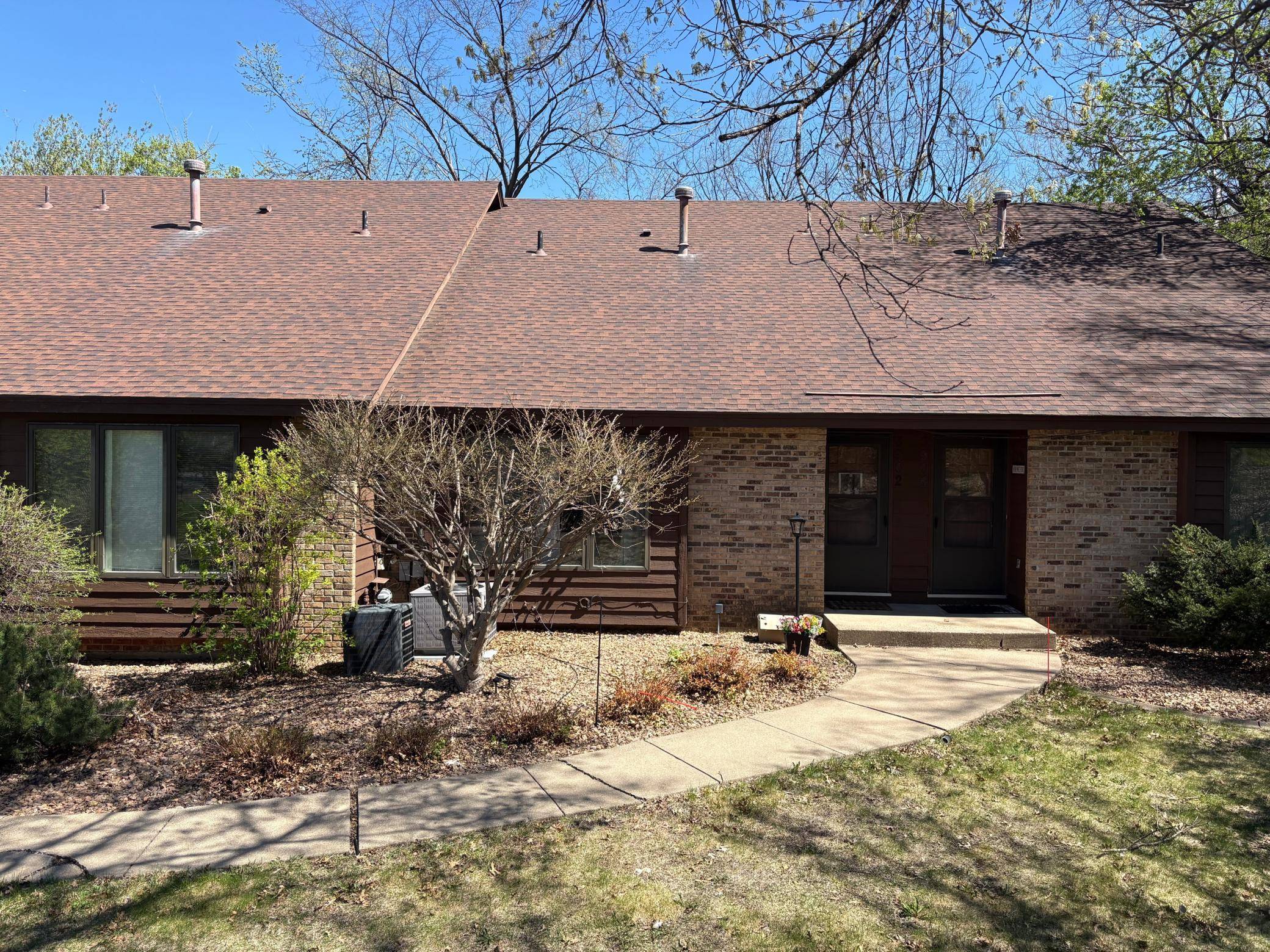 3902 Rahn RD, Eagan, MN 55122