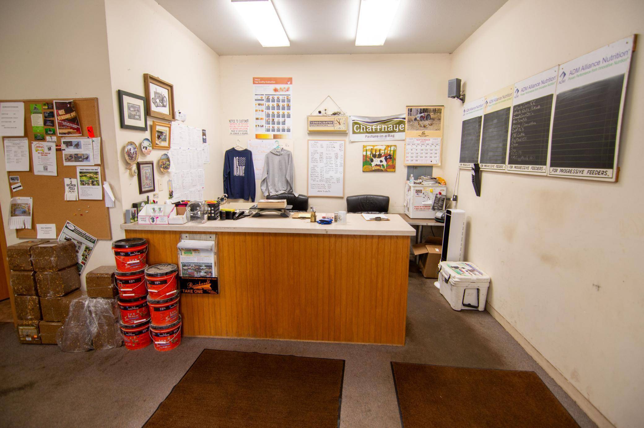 81 Main ST W, Motley, MN 56466