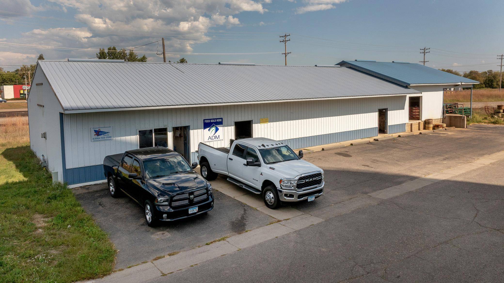 81 Main ST W, Motley, MN 56466