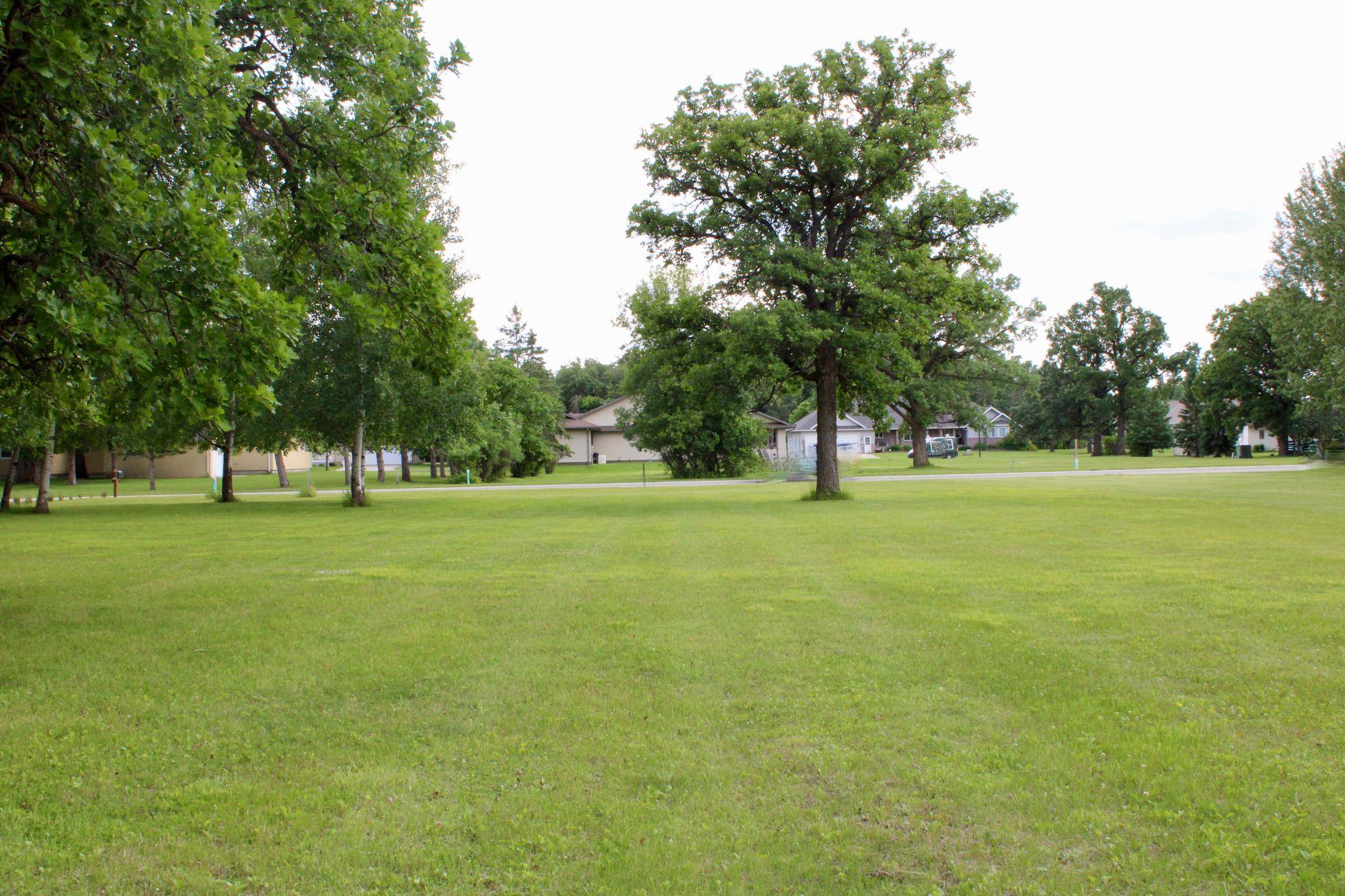 401 Robson CT, Thief River Falls, MN 56701