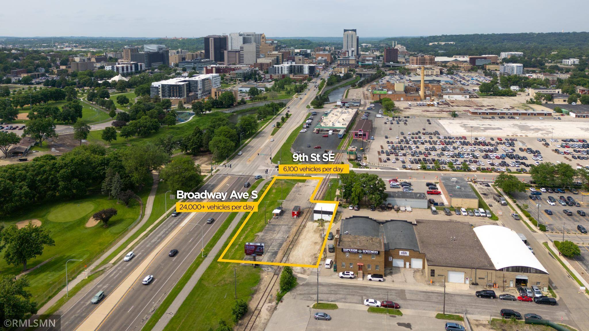 12 9th ST SE, Rochester, MN 55904