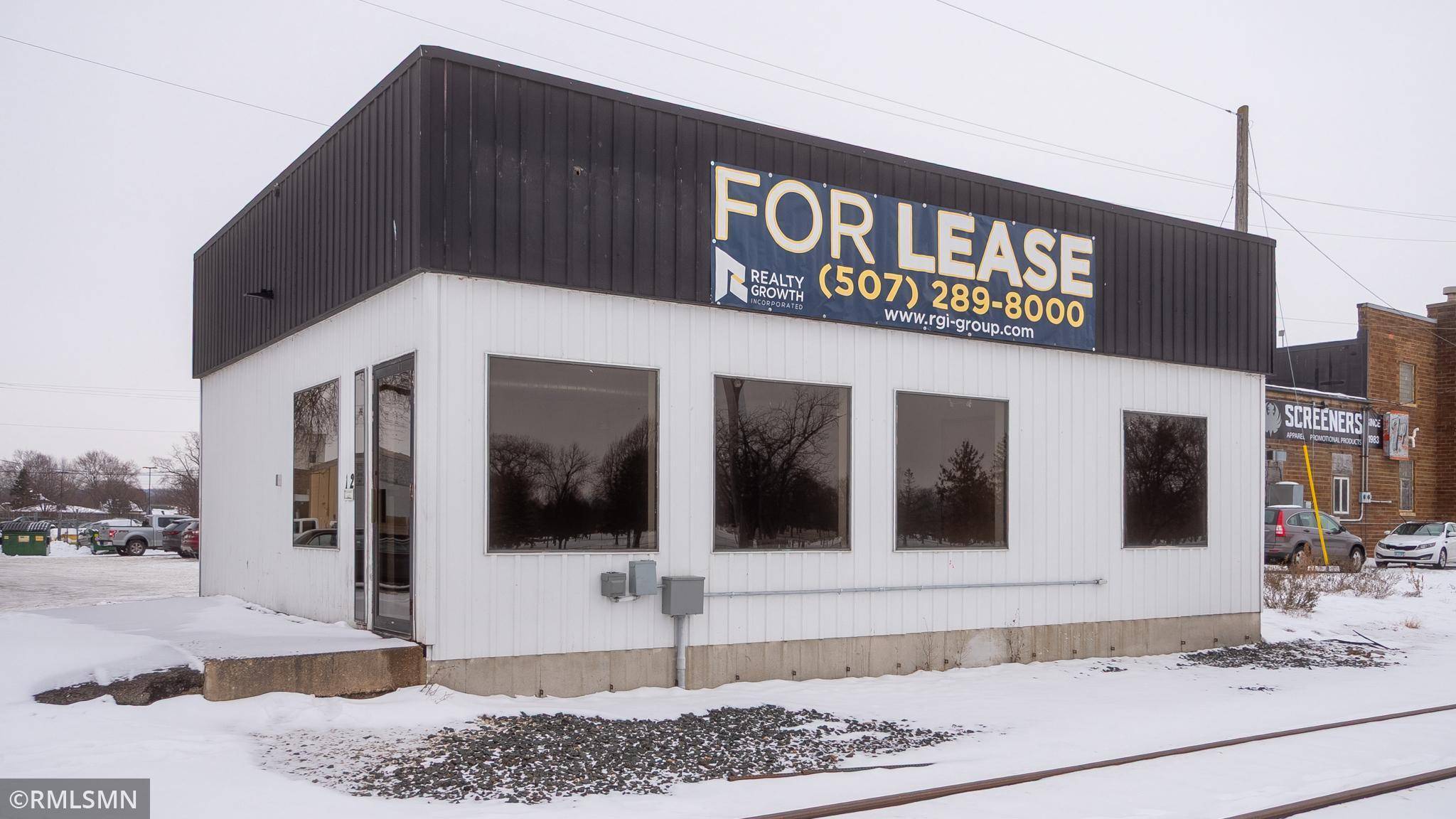 12 9th ST SE, Rochester, MN 55904