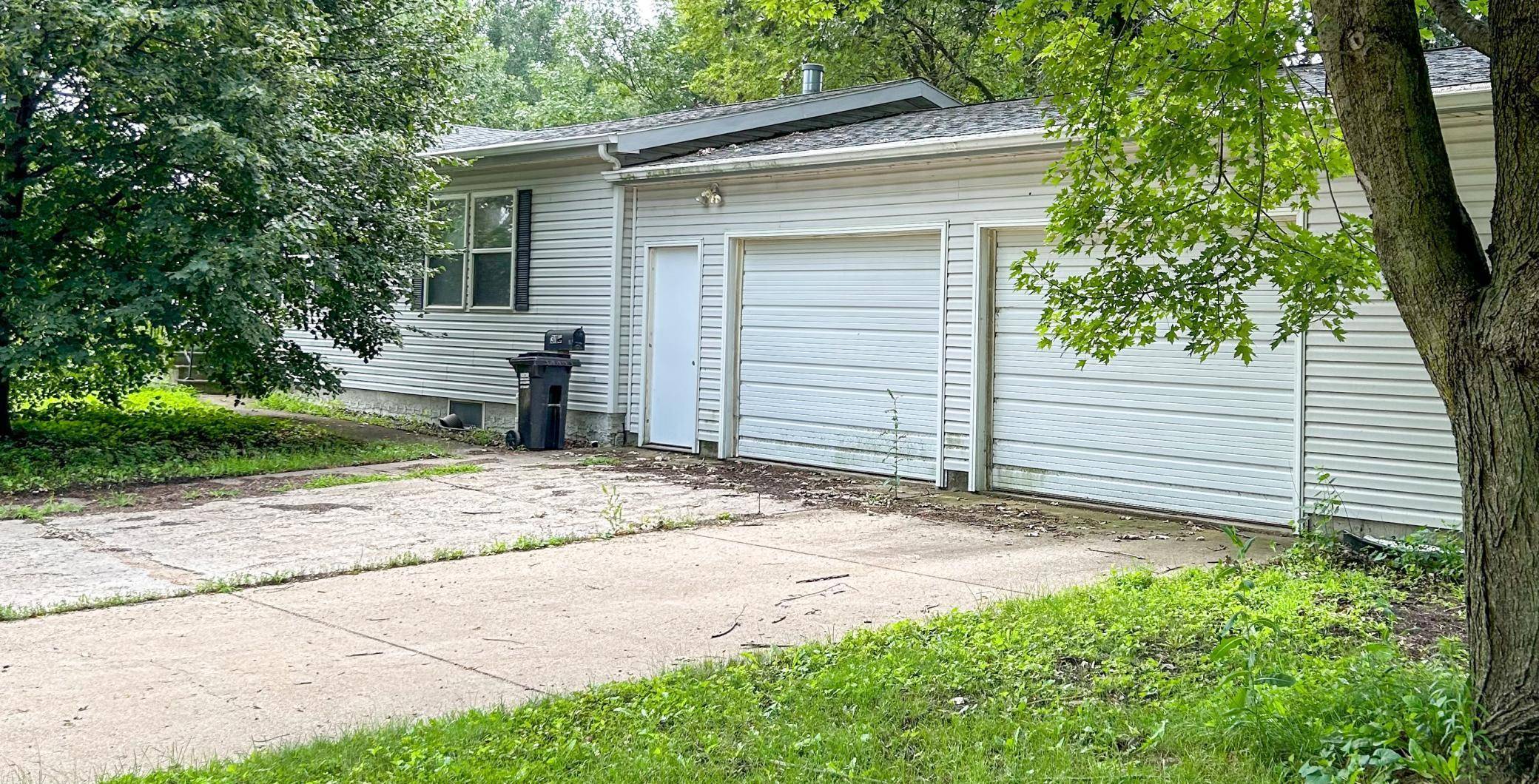 310 E Scott ST, Jeffers, MN 56145