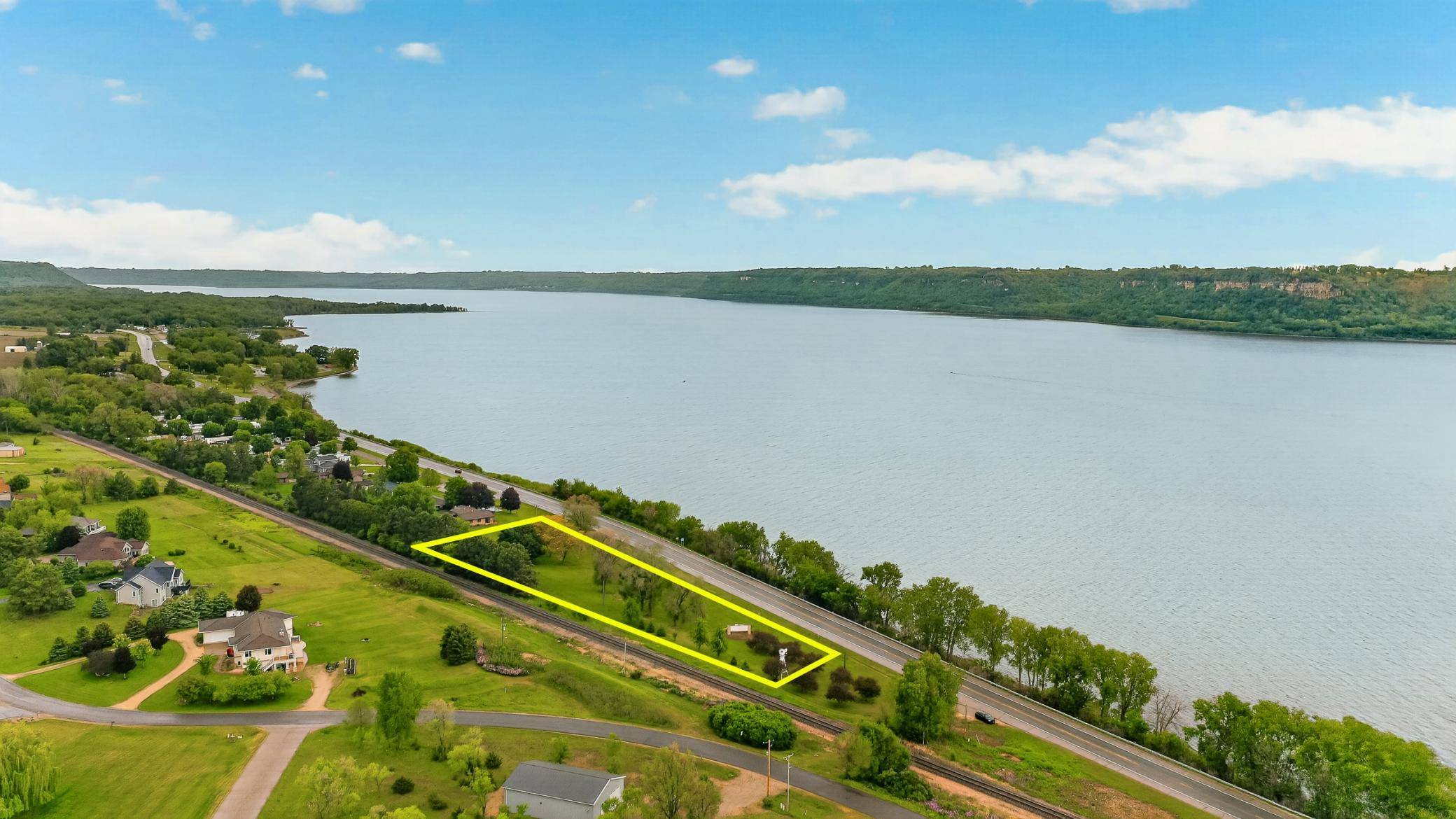 36724 Highway 61 BLVD, Lake City, MN 55041