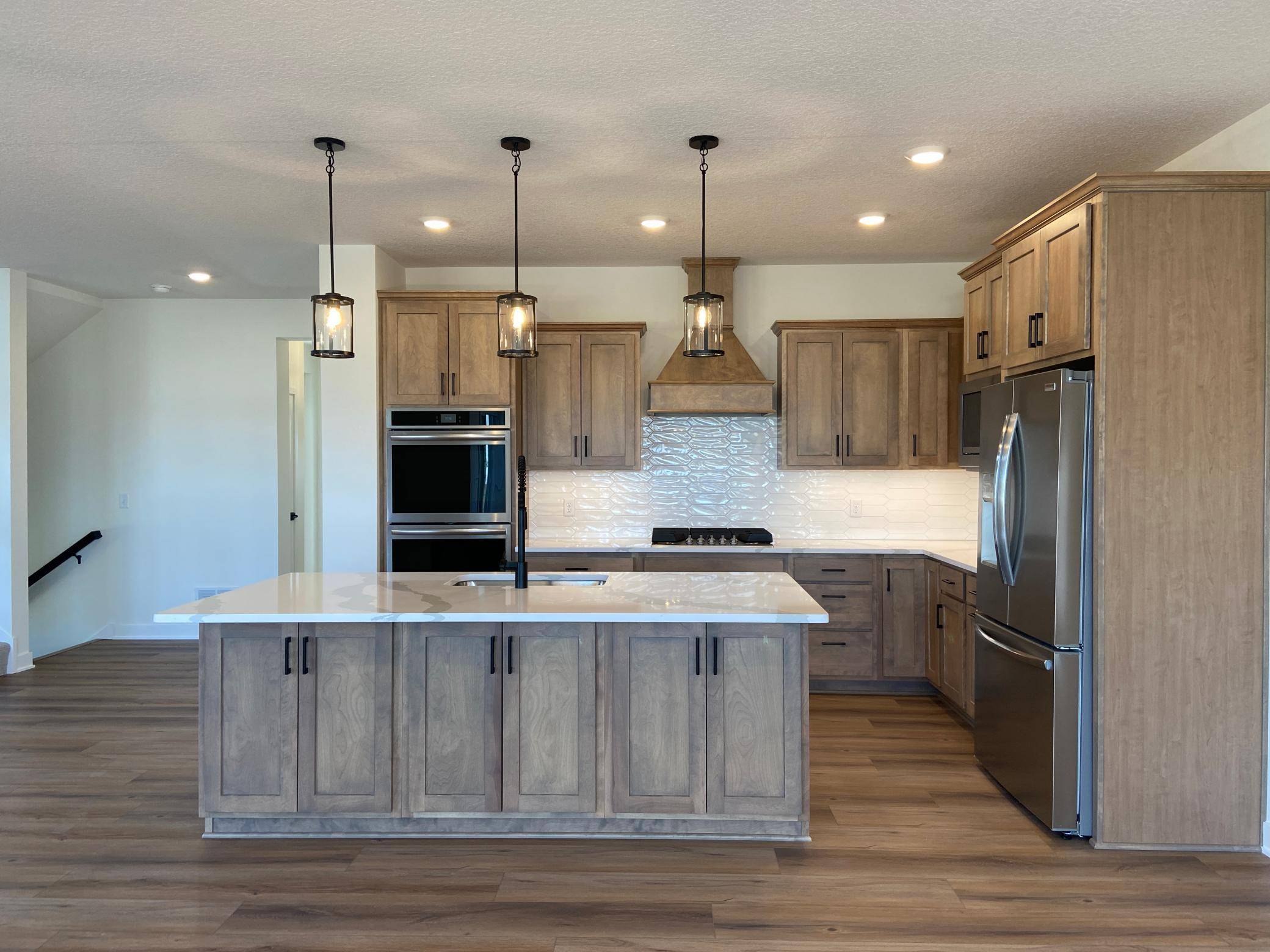 16651 S Manor RD, Eden Prairie, MN 55344