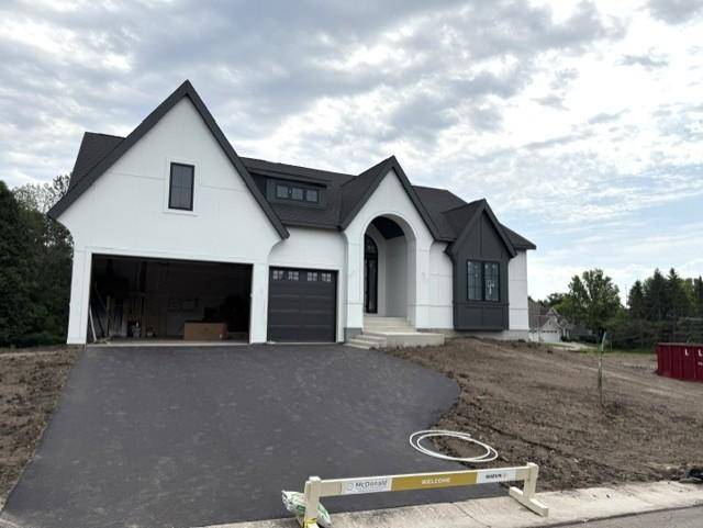 9271 Timberland TRL, Eden Prairie, MN 55347
