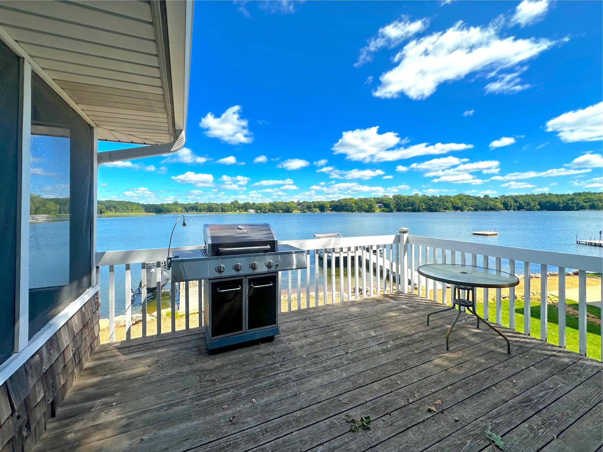 10910 Gulden AVE NW, Maple Lake, MN 55358