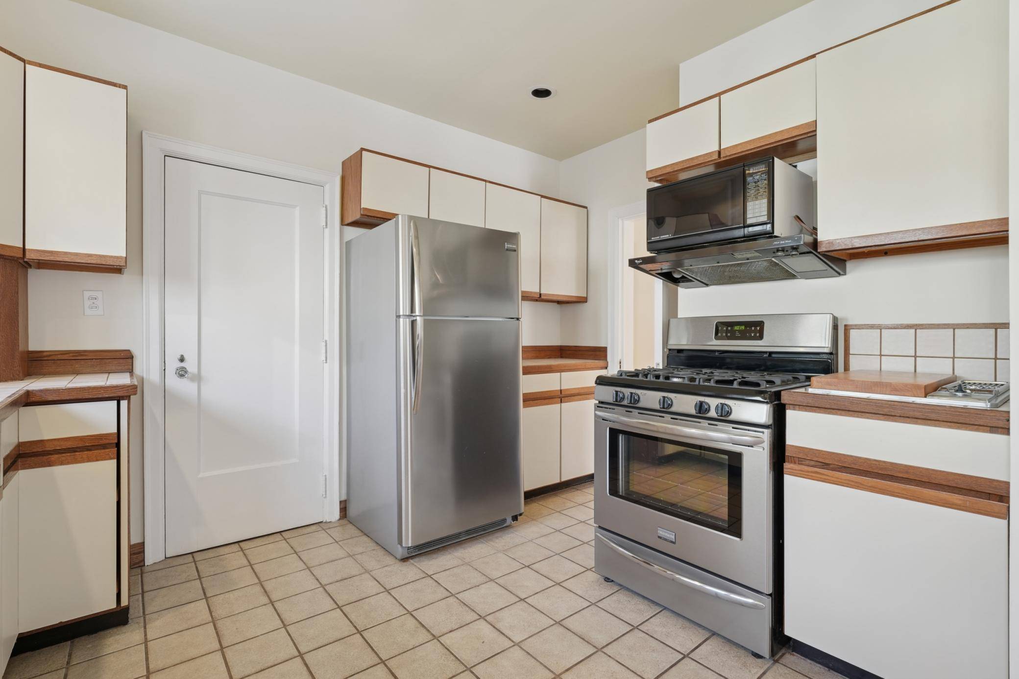 1721 Humboldt AVE S, Minneapolis, MN 55403