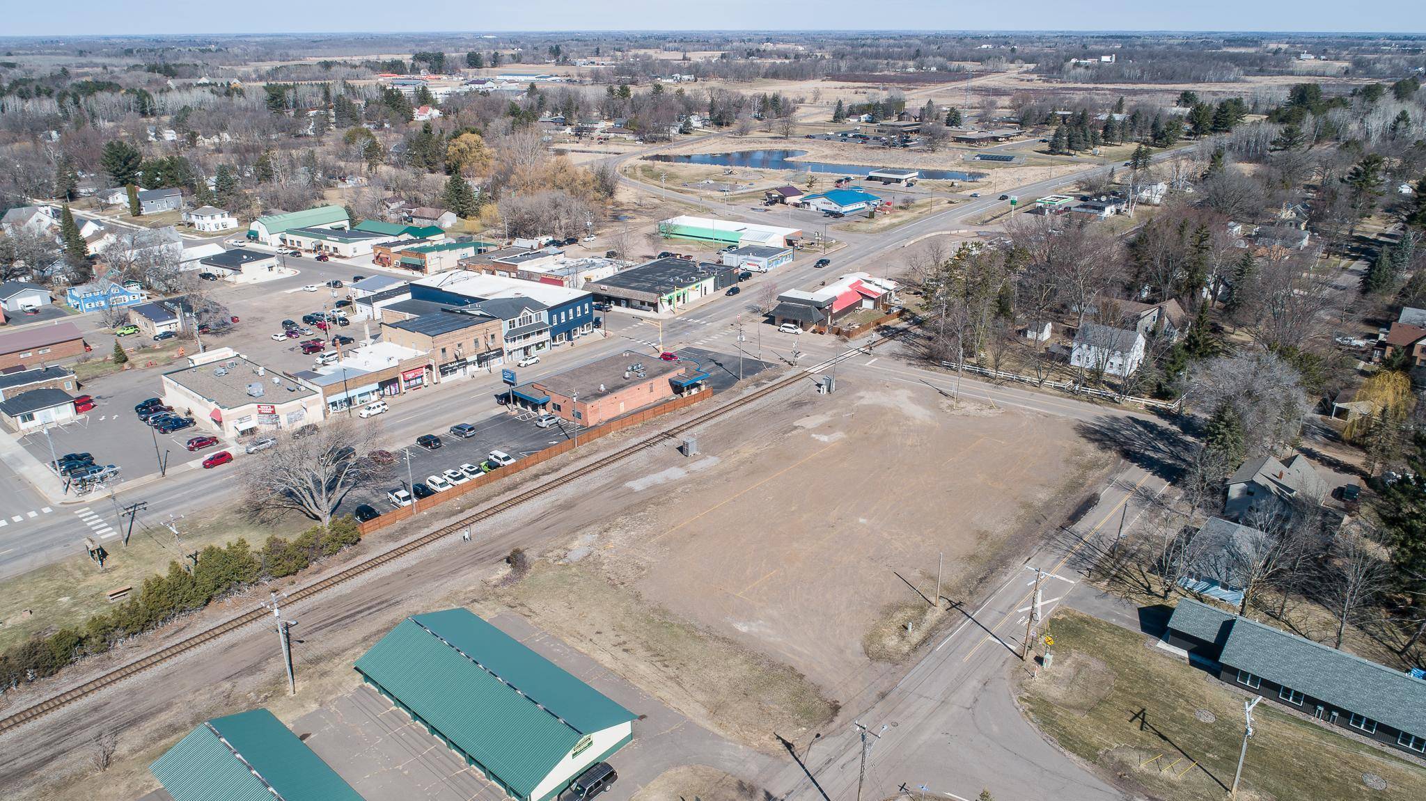 1xx Central DR E, Braham, MN 55006