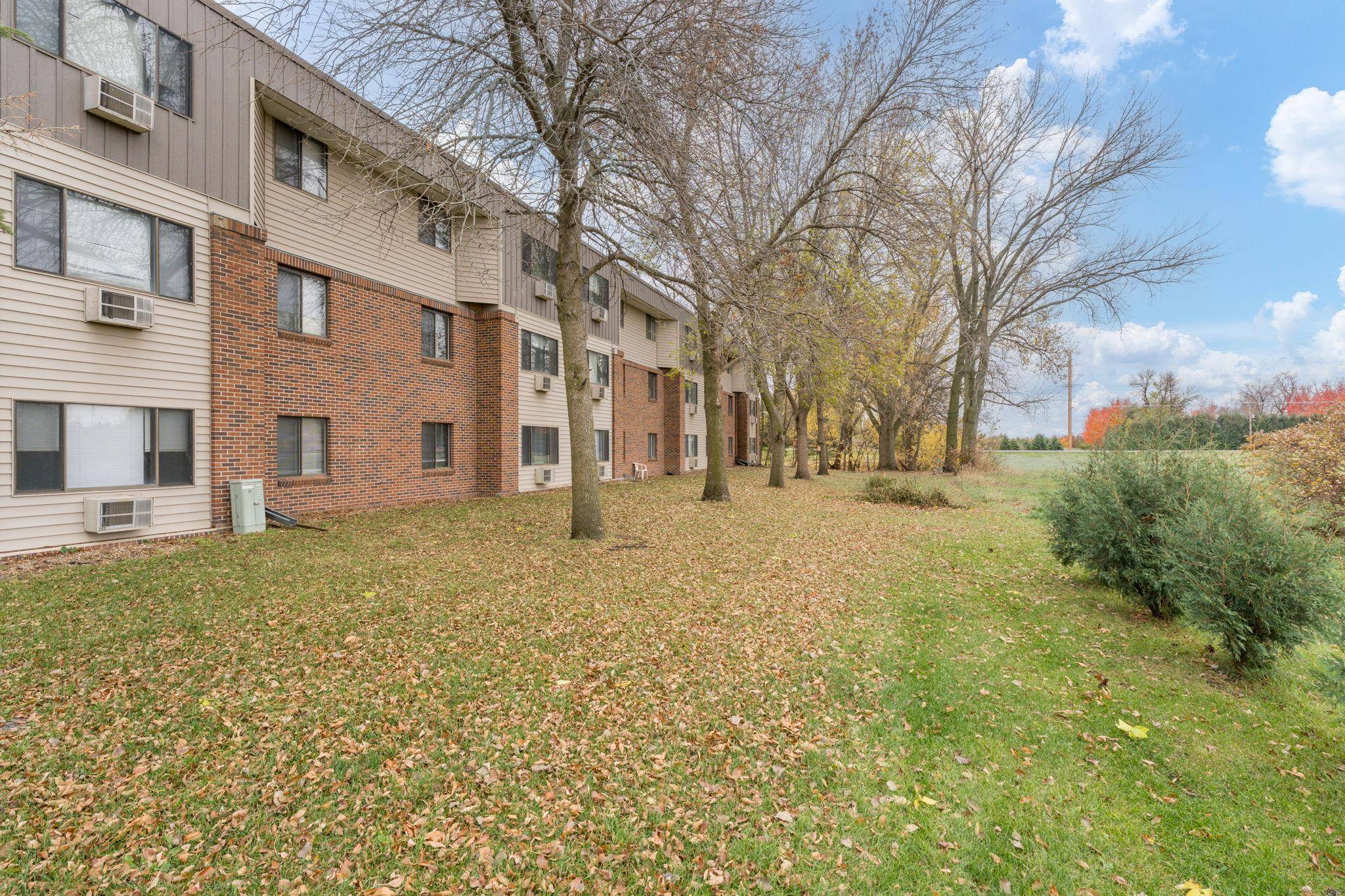 3200 Maple AVE #2, Slayton, MN 56172