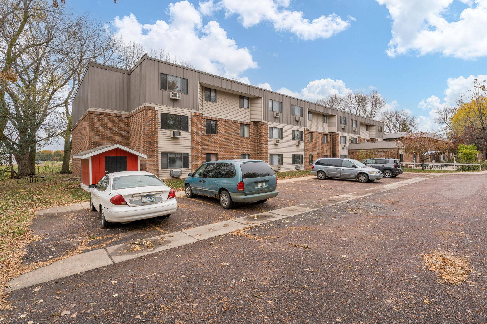 3200 Maple AVE #2, Slayton, MN 56172