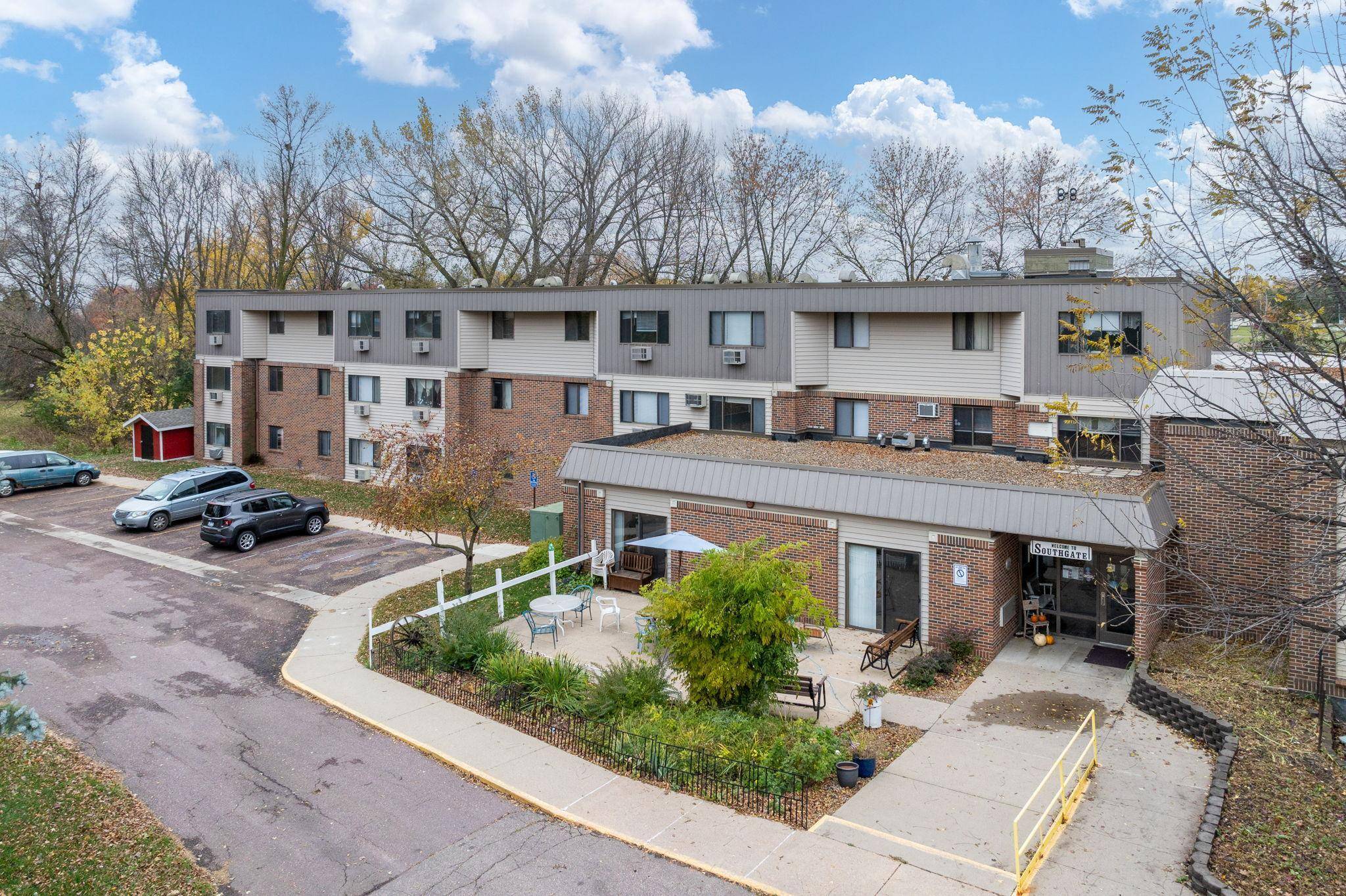 3200 Maple AVE #2, Slayton, MN 56172