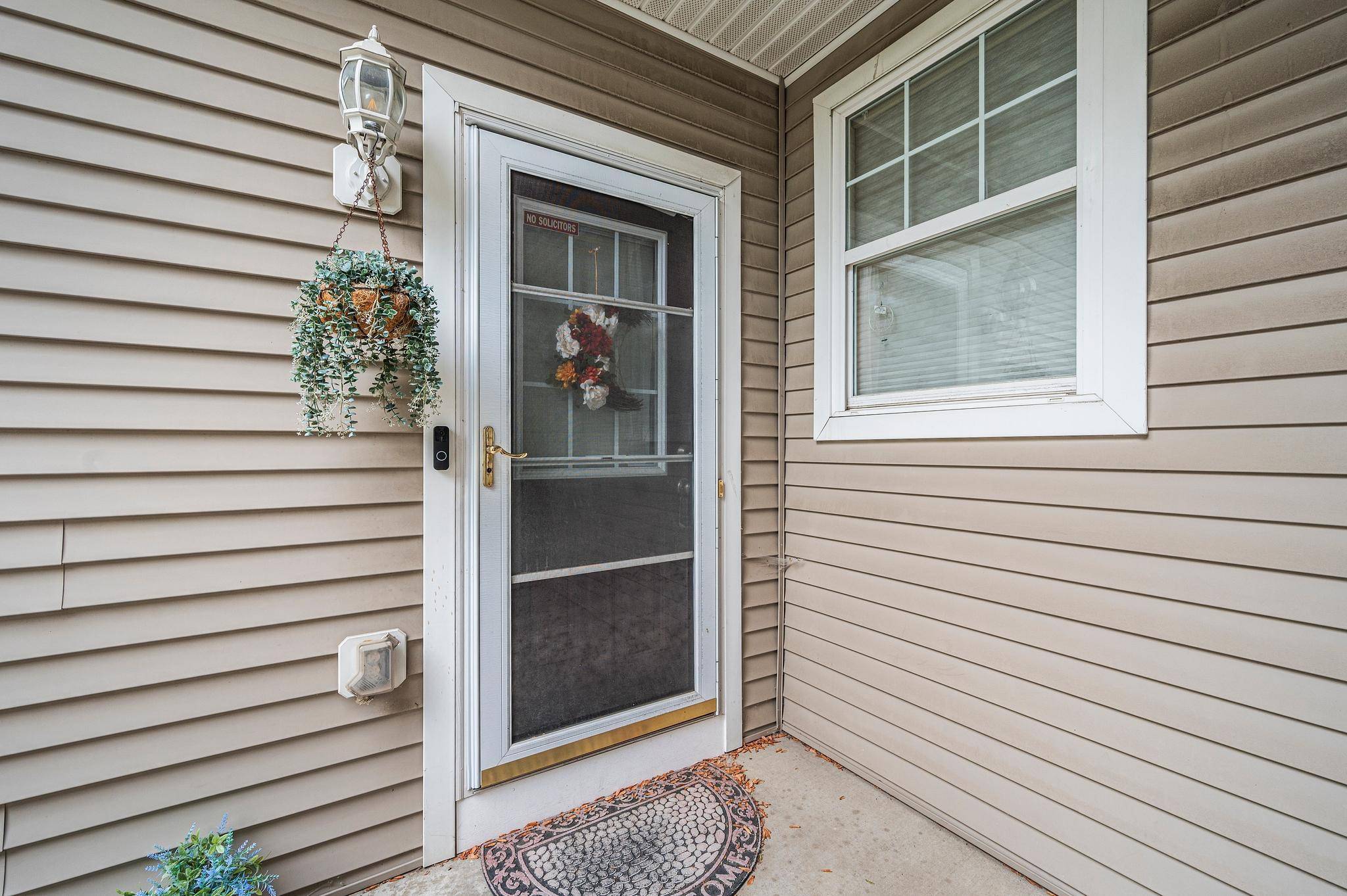 4570 Blaylock WAY #4202, Inver Grove Heights, MN 55076