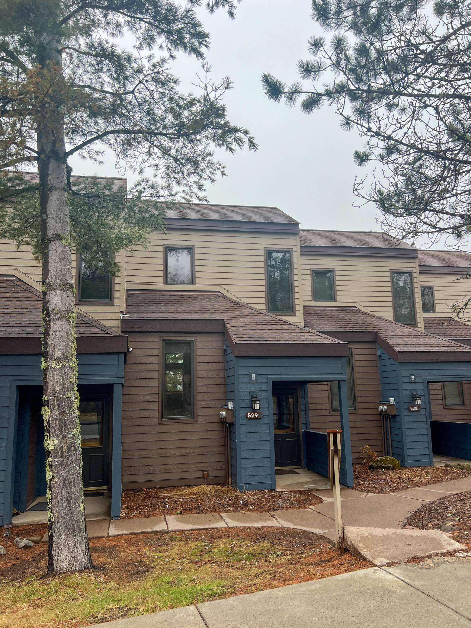 529 Moose Mountain DR, Lutsen, MN 55615