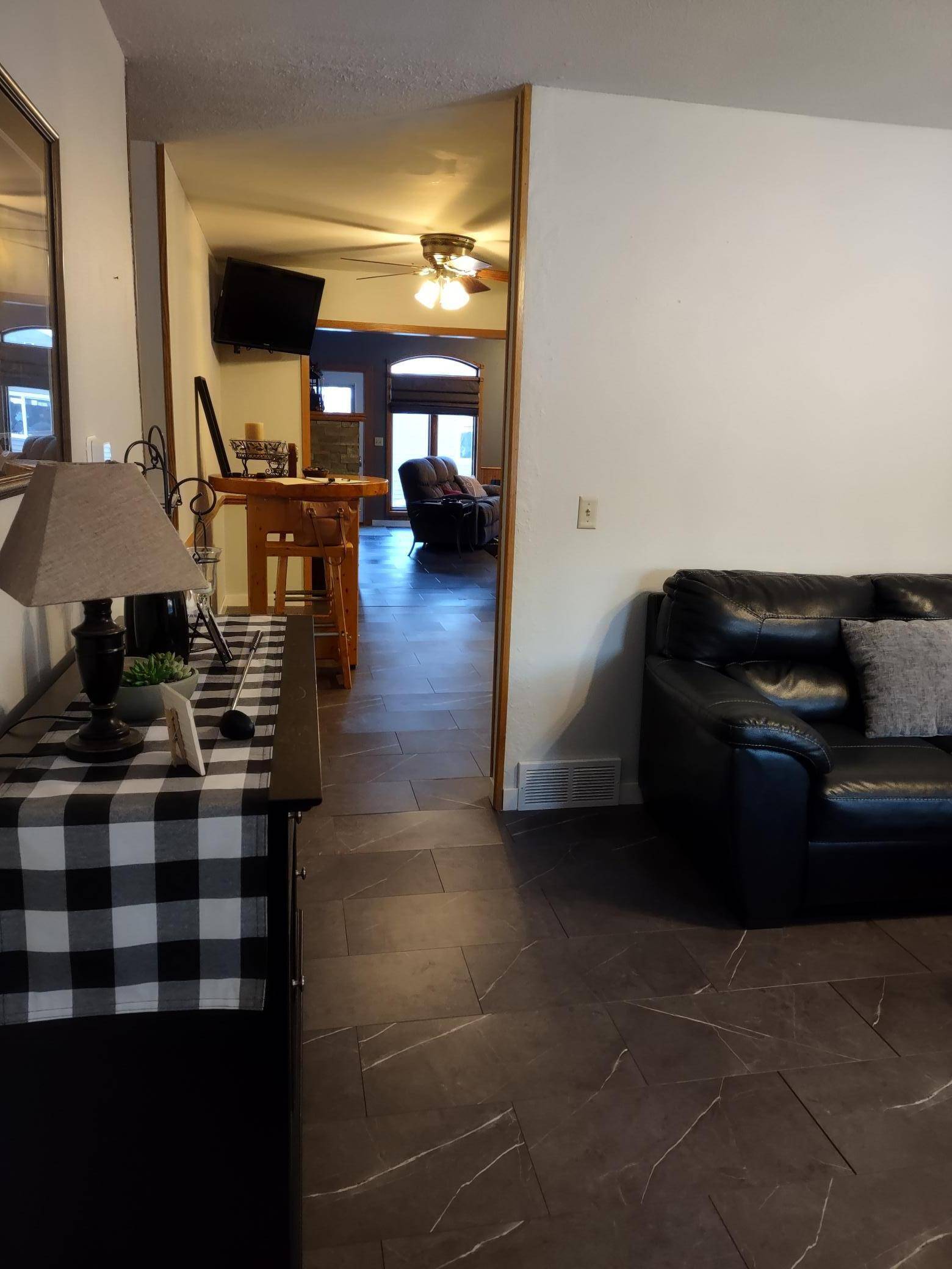 842 Western AVE, Madison, MN 56256