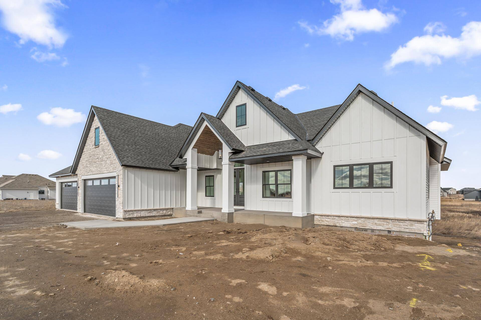 4373 158th LN NE, Ham Lake, MN 55304