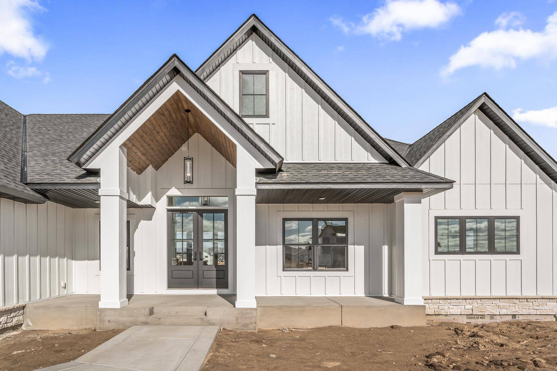 4373 158th LN NE, Ham Lake, MN 55304
