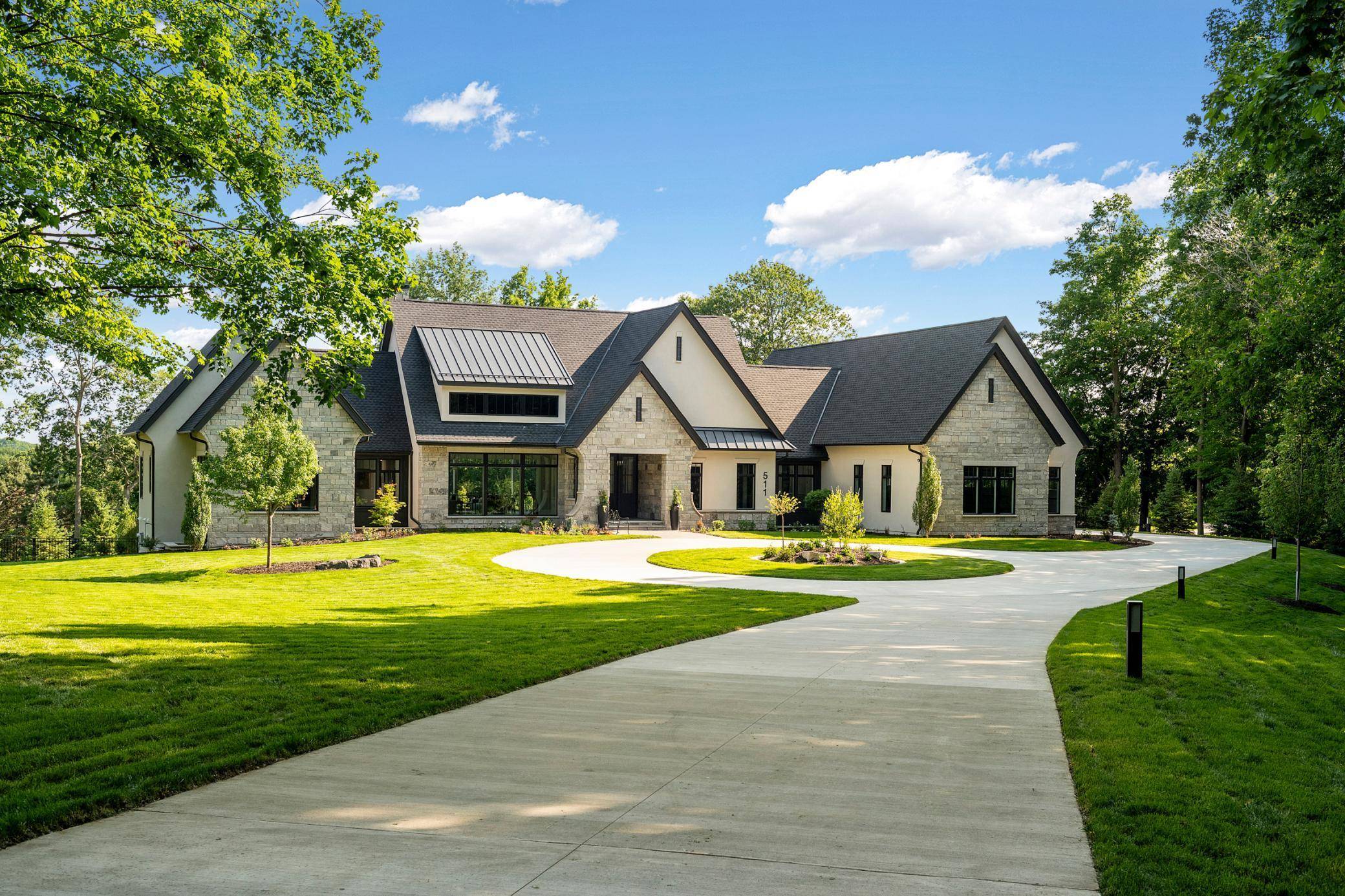 1225 Oakview RD, Medina, MN 55356