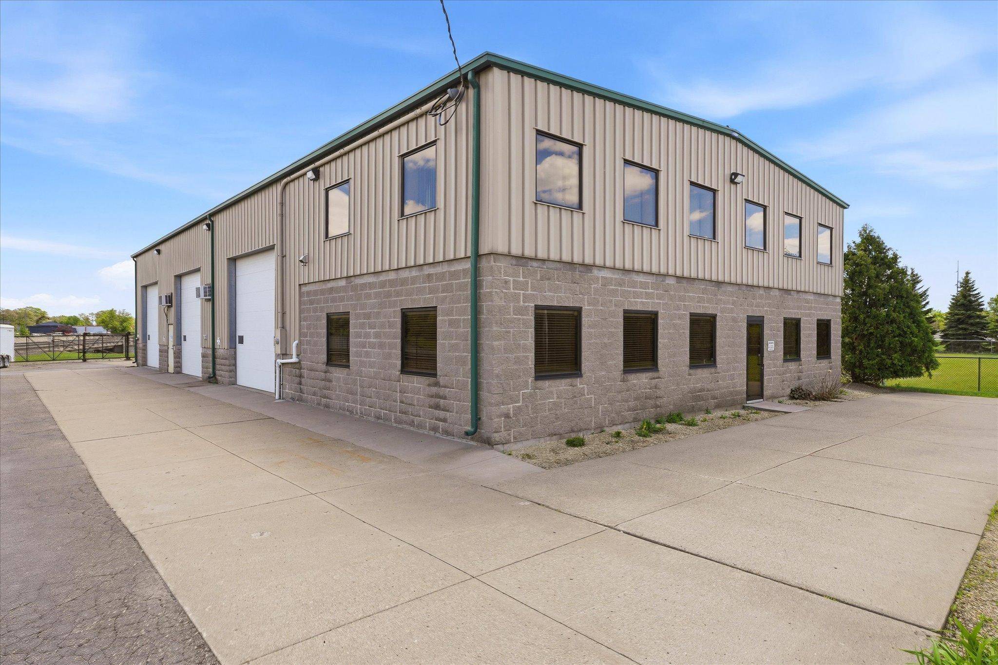 617 Pierce ST, Anoka, MN 55303