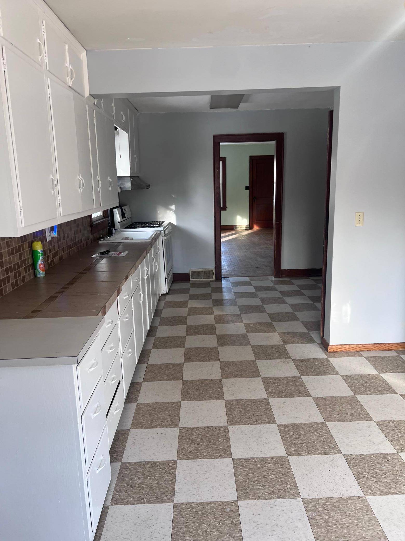 1712 University DR SE, Saint Cloud, MN 56304
