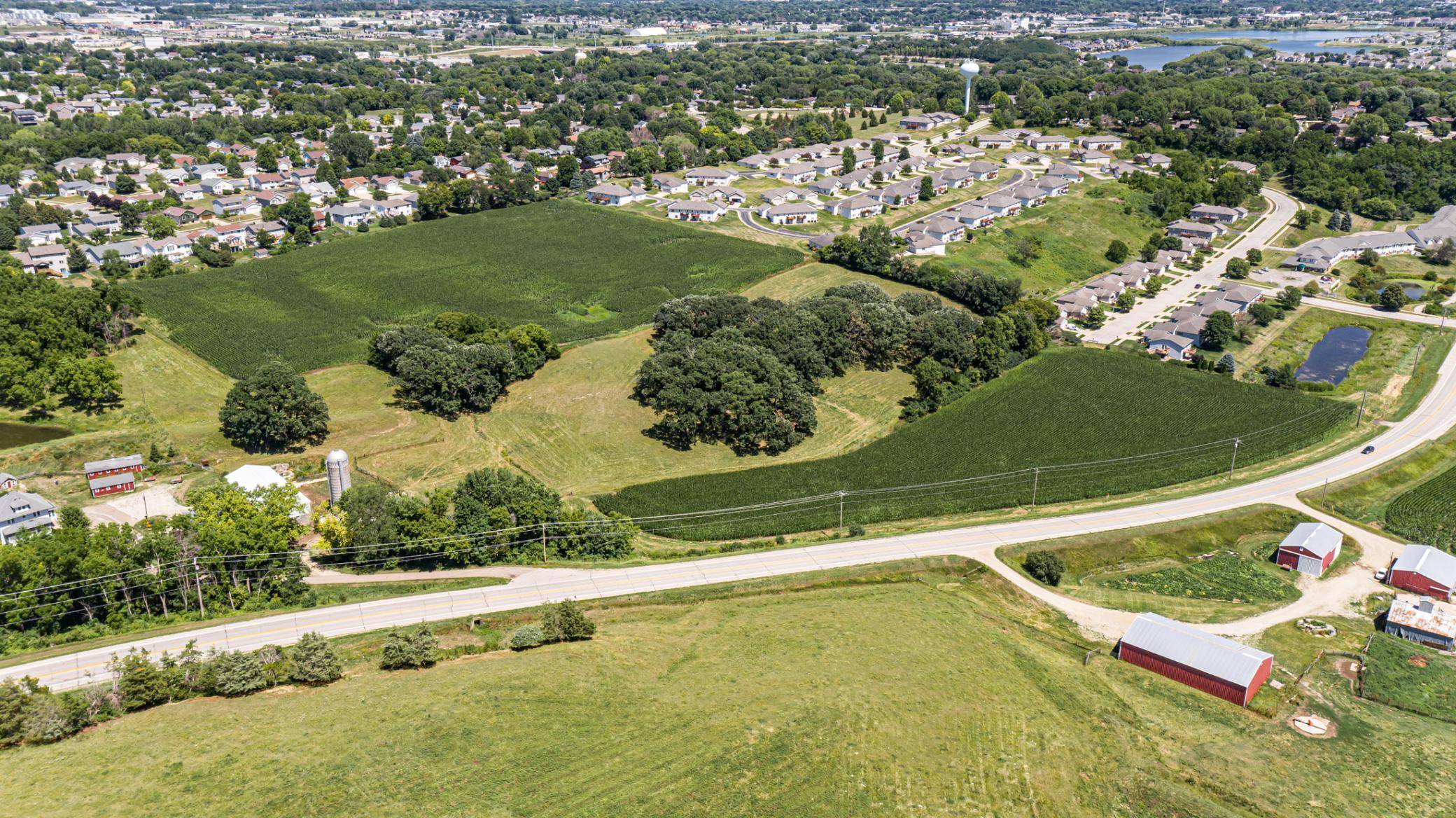 XXXXXX Country Club RD W, Rochester, MN 55902