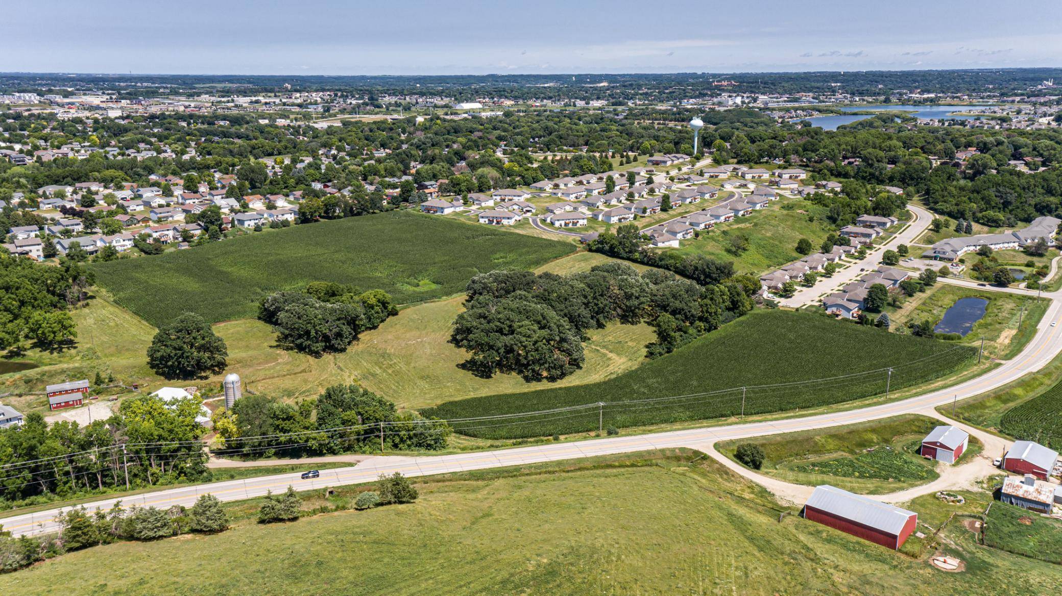 XXXXXX Country Club RD W, Rochester, MN 55902