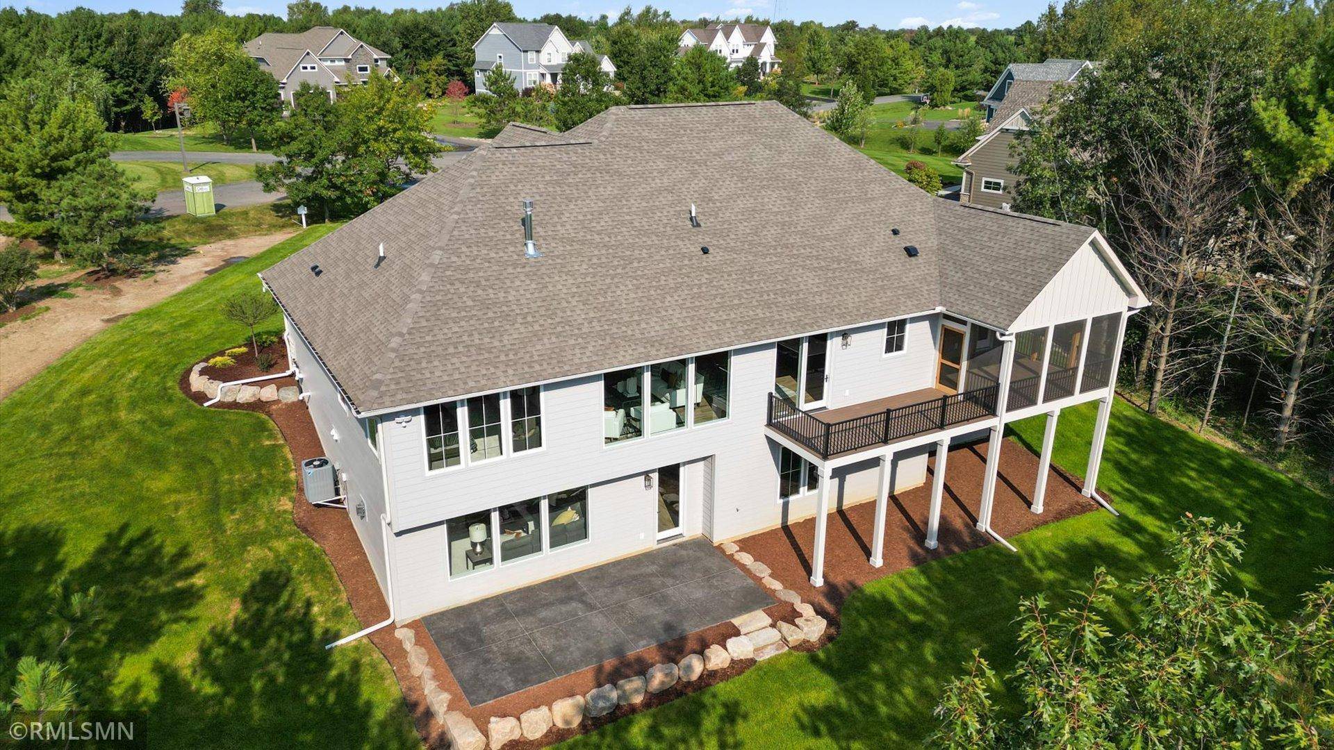 10484 56th PL N, Lake Elmo, MN 55042