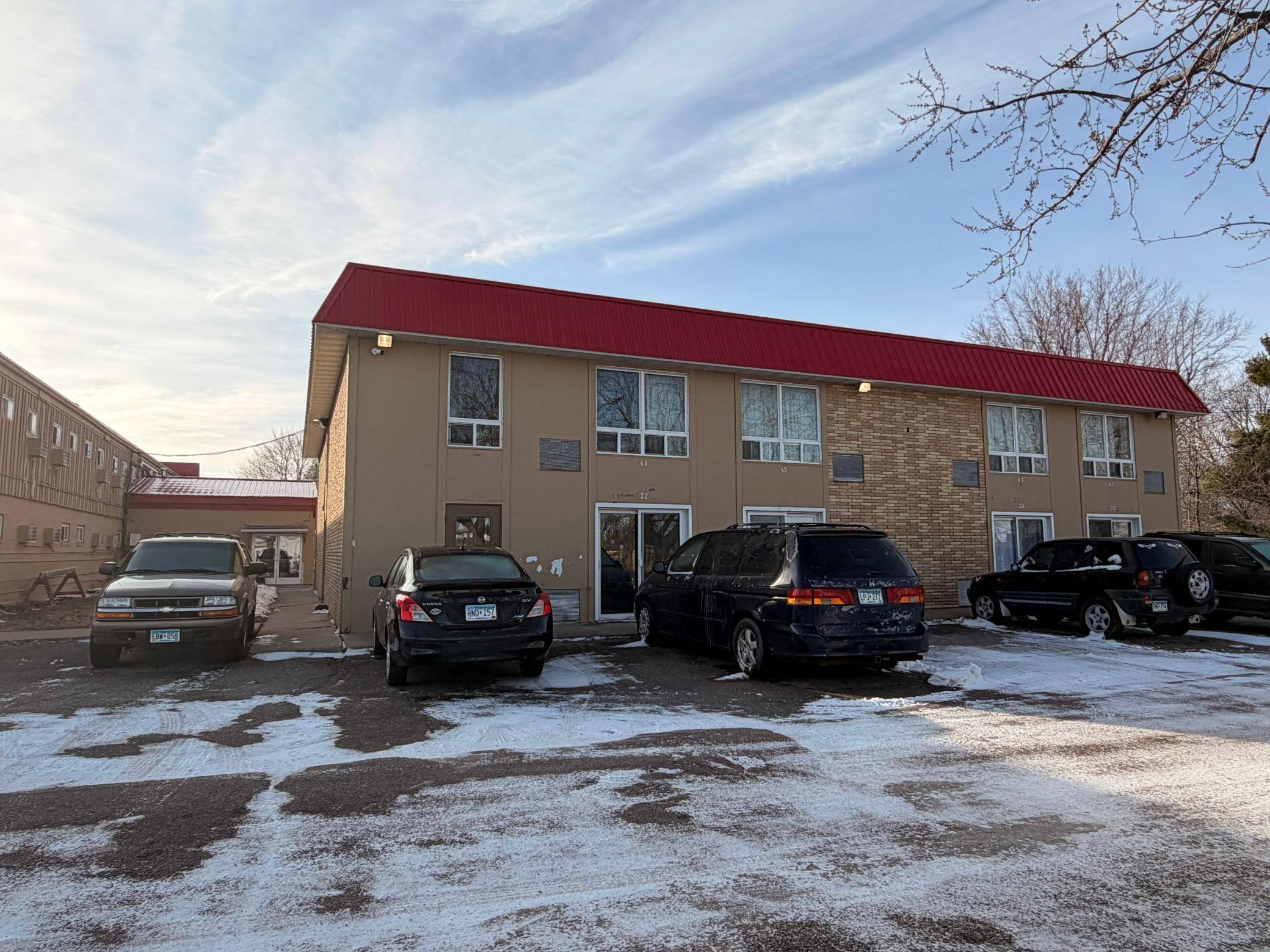 1923 Dover ST, Worthington, MN 56187