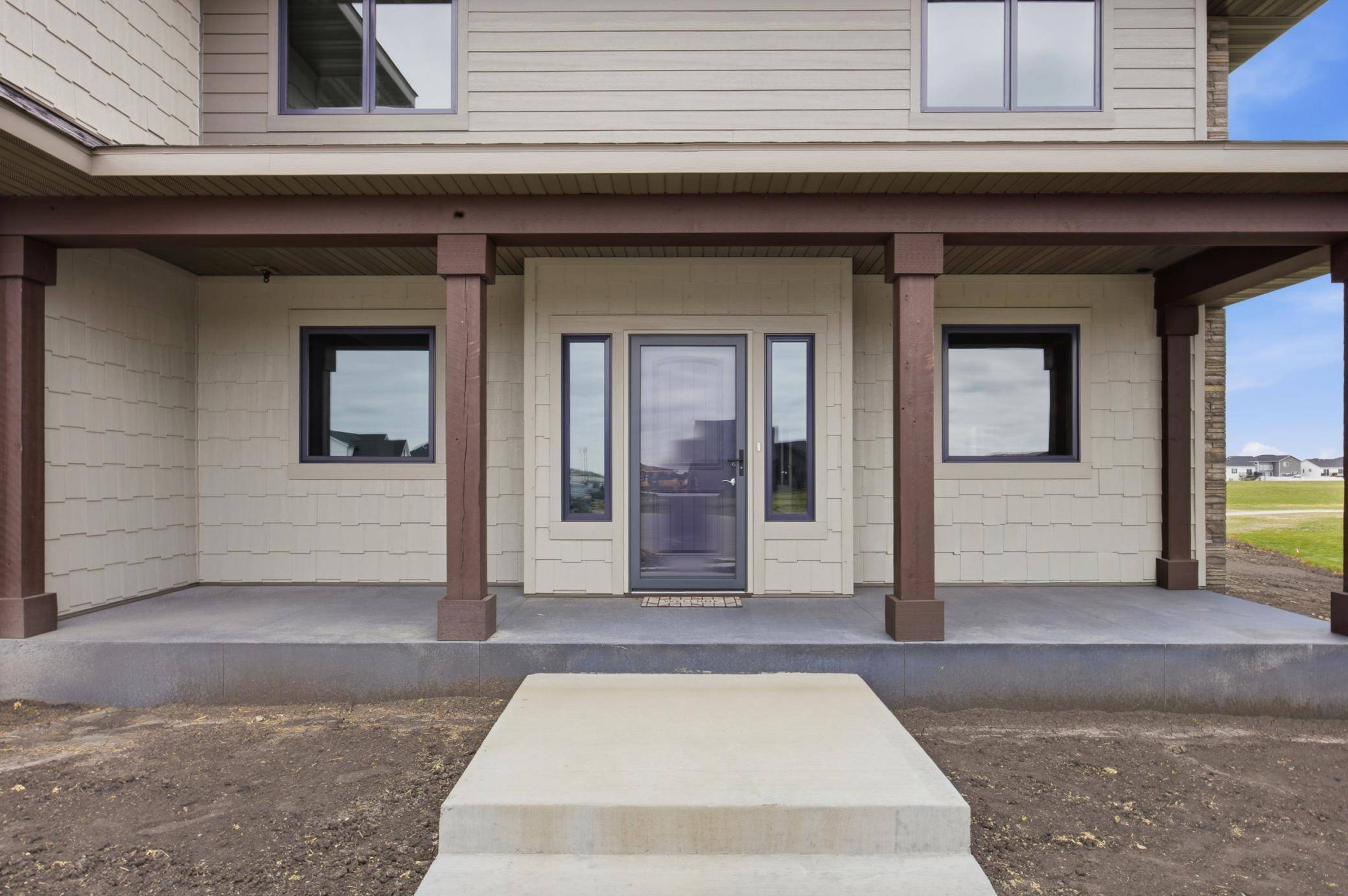 6490 Selkirk DR S, Fargo, ND 58104