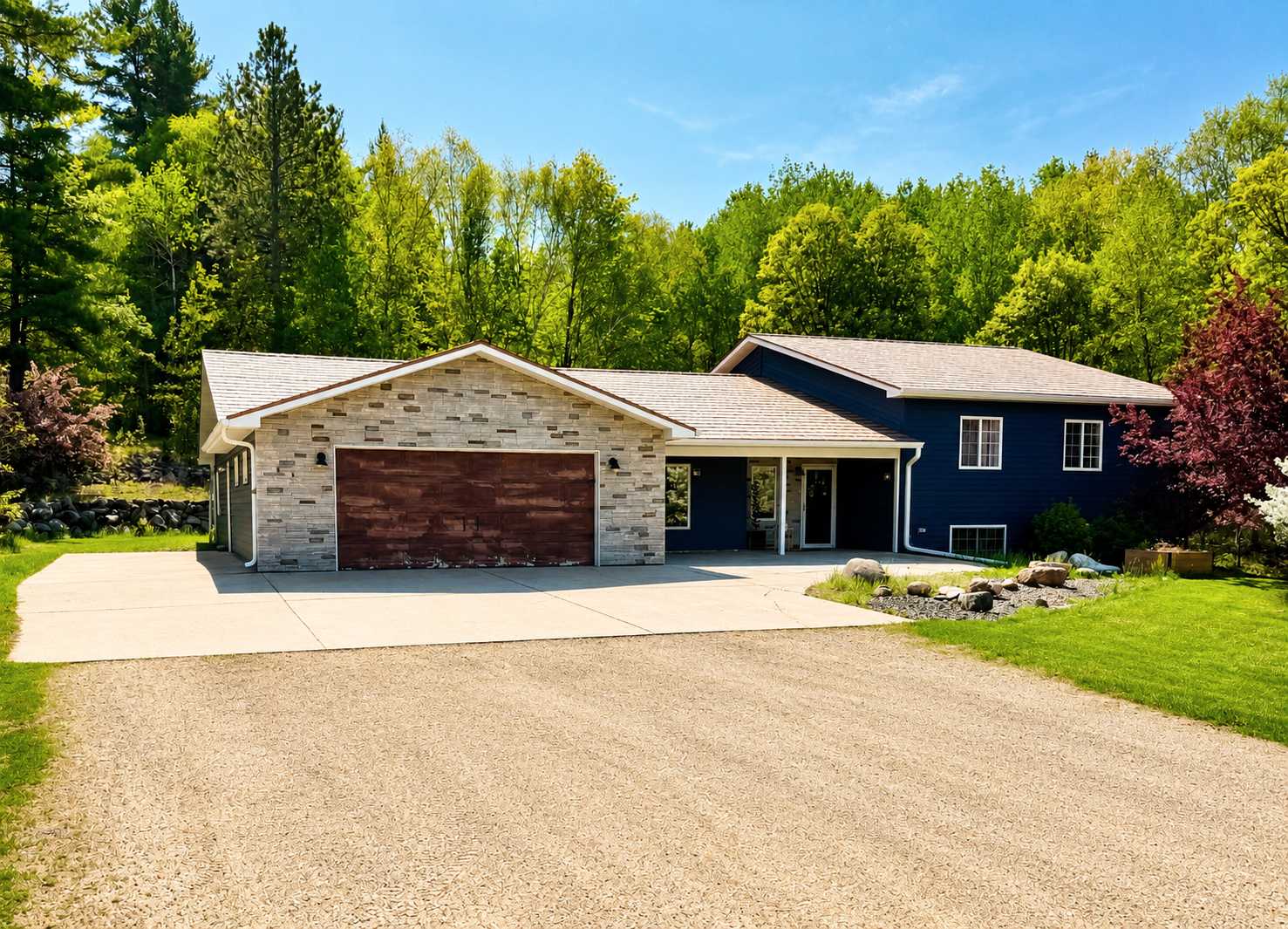 6828 Aurora DR, Akeley, MN 56433