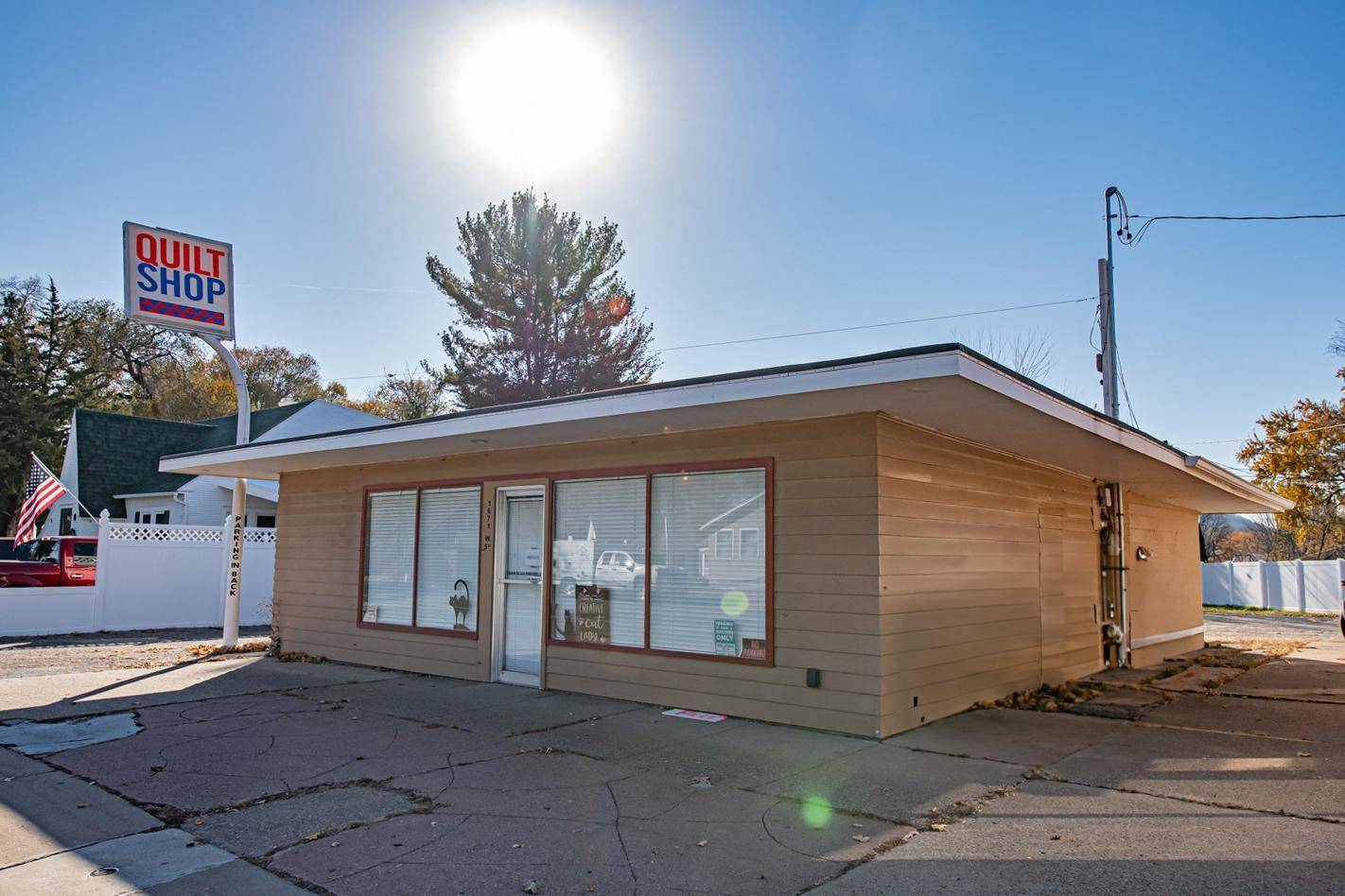 1671 W 5th ST, Winona, MN 55987