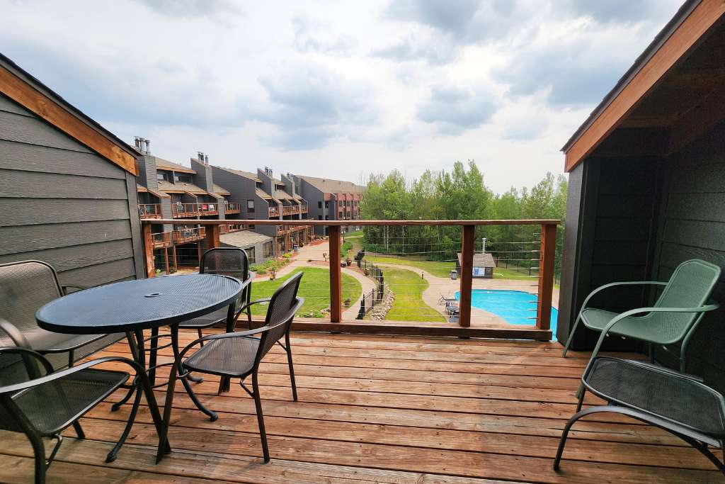 120 Bridge Run LN #A, Tofte, MN 55615