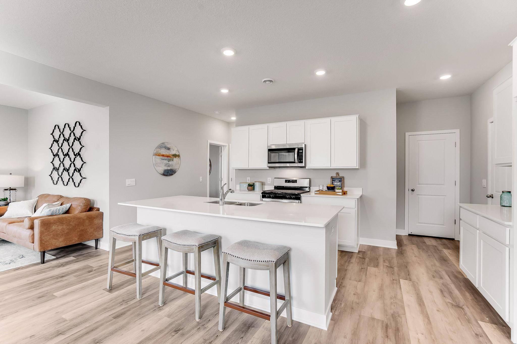 20898 Flanders WAY, Farmington, MN 55024