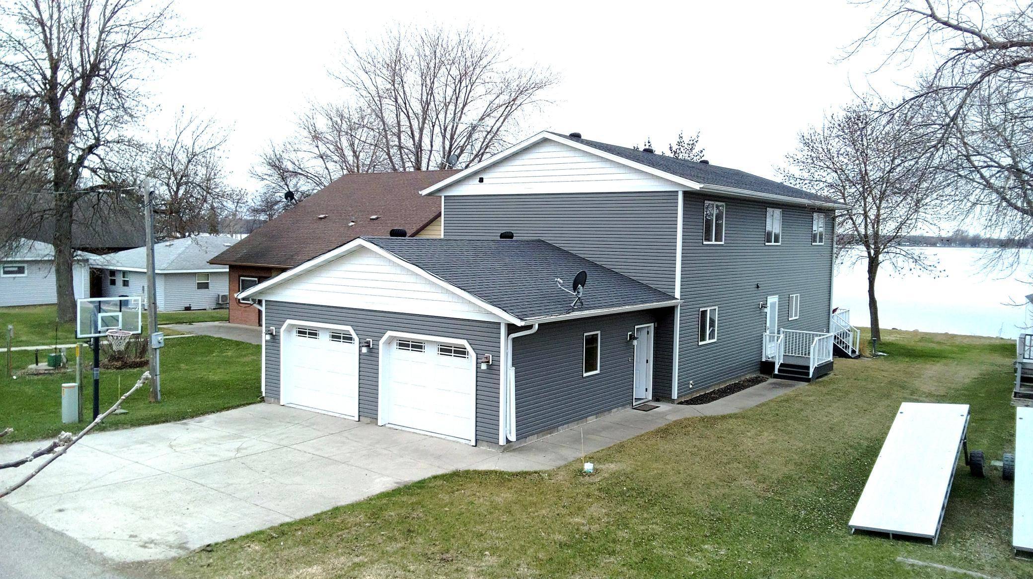 23455 Sunset Beach TRL, Pelican Rapids, MN 56572