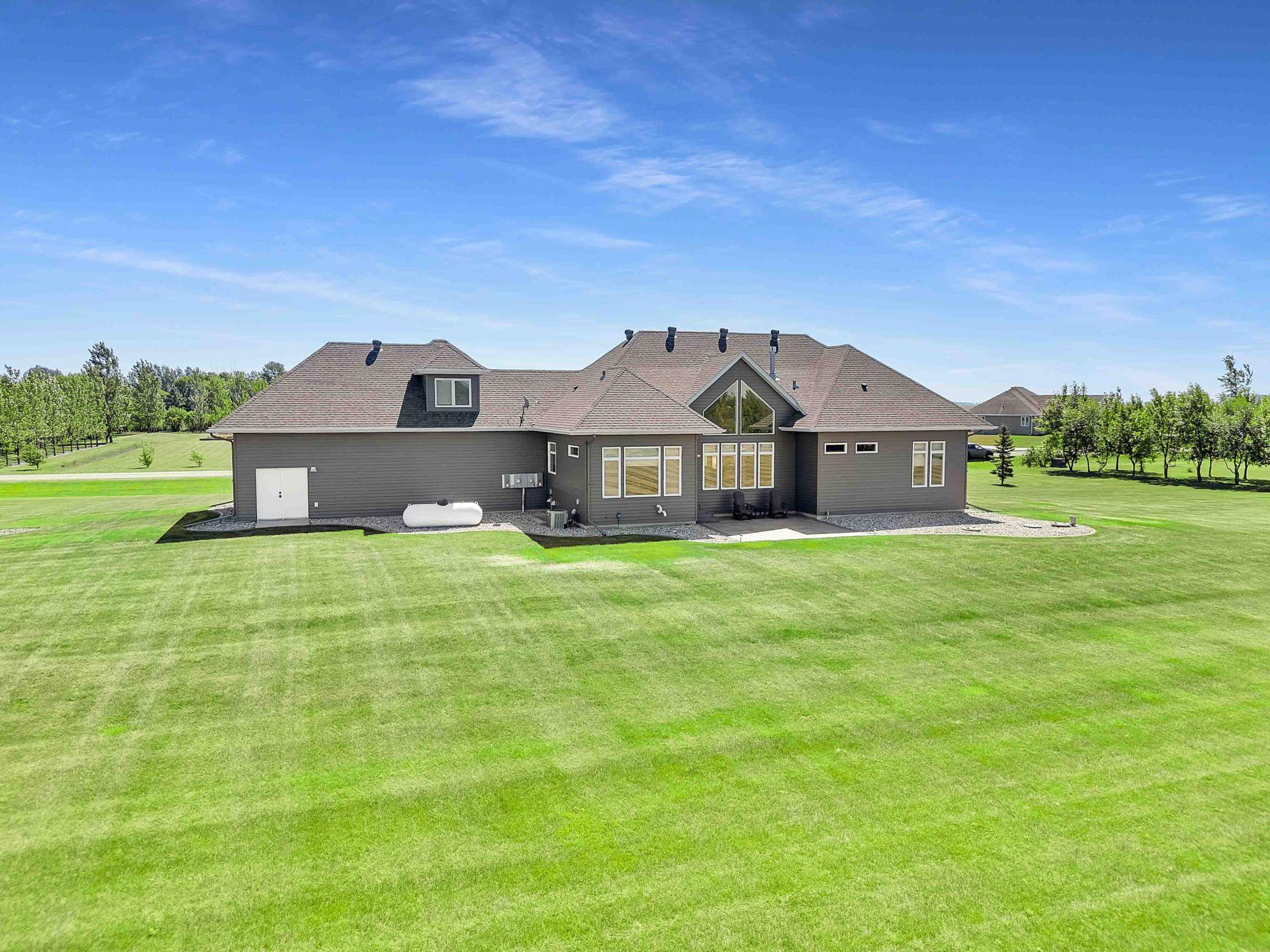 7179 37th ST N, Moorhead, MN 56560