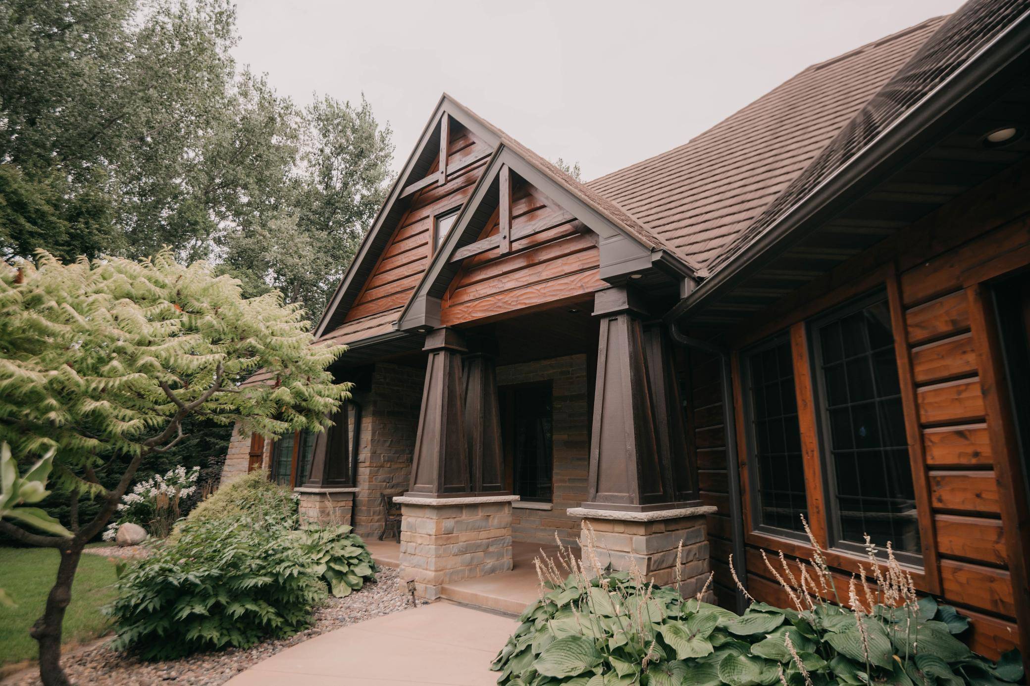 650 33rd ST NW, Austin, MN 55912
