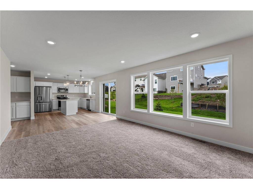 27280 Petes Hill TRL, Elko New Market, MN 55020