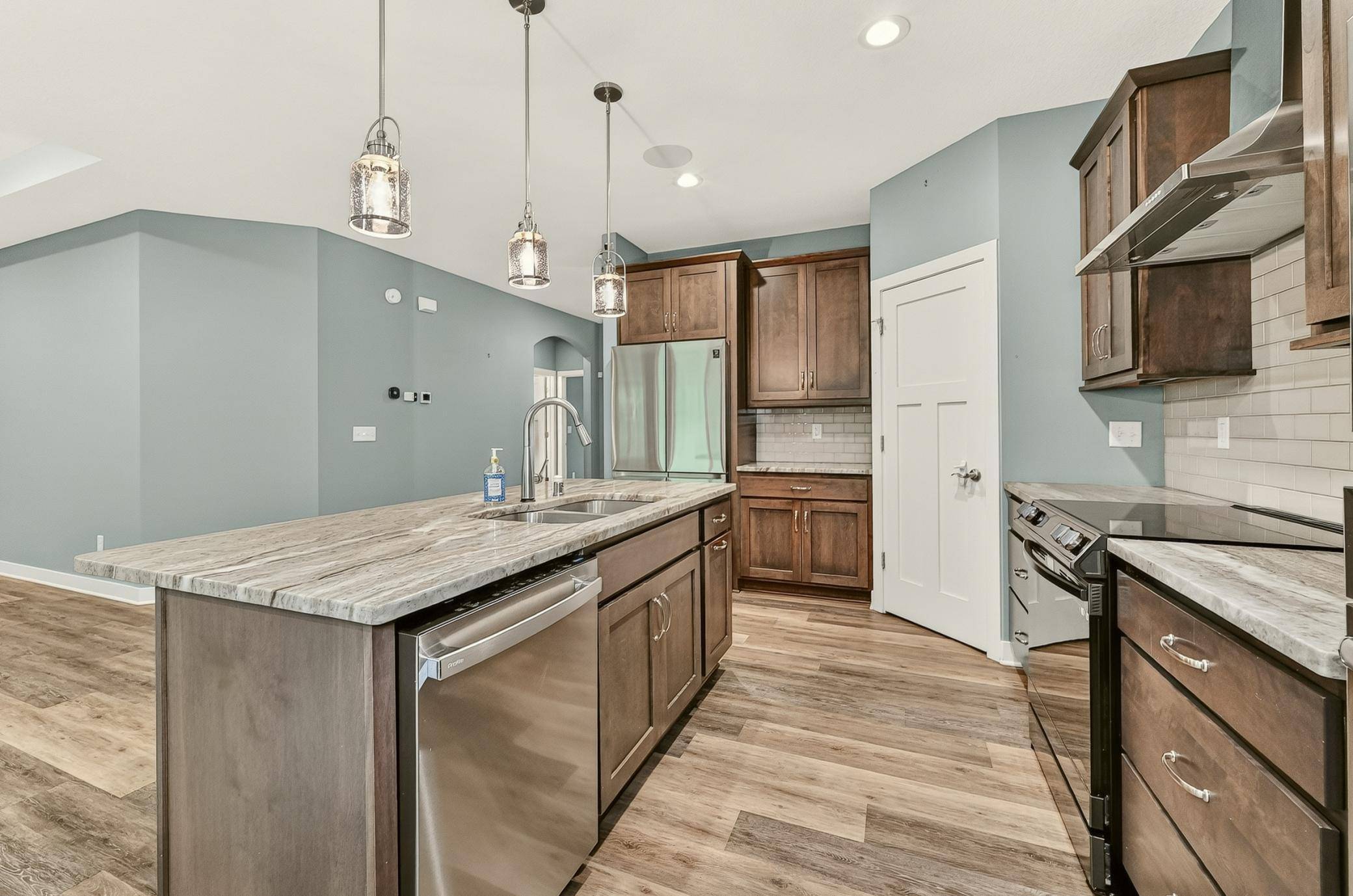 4283 Stone Point DR NE, Rochester, MN 55906