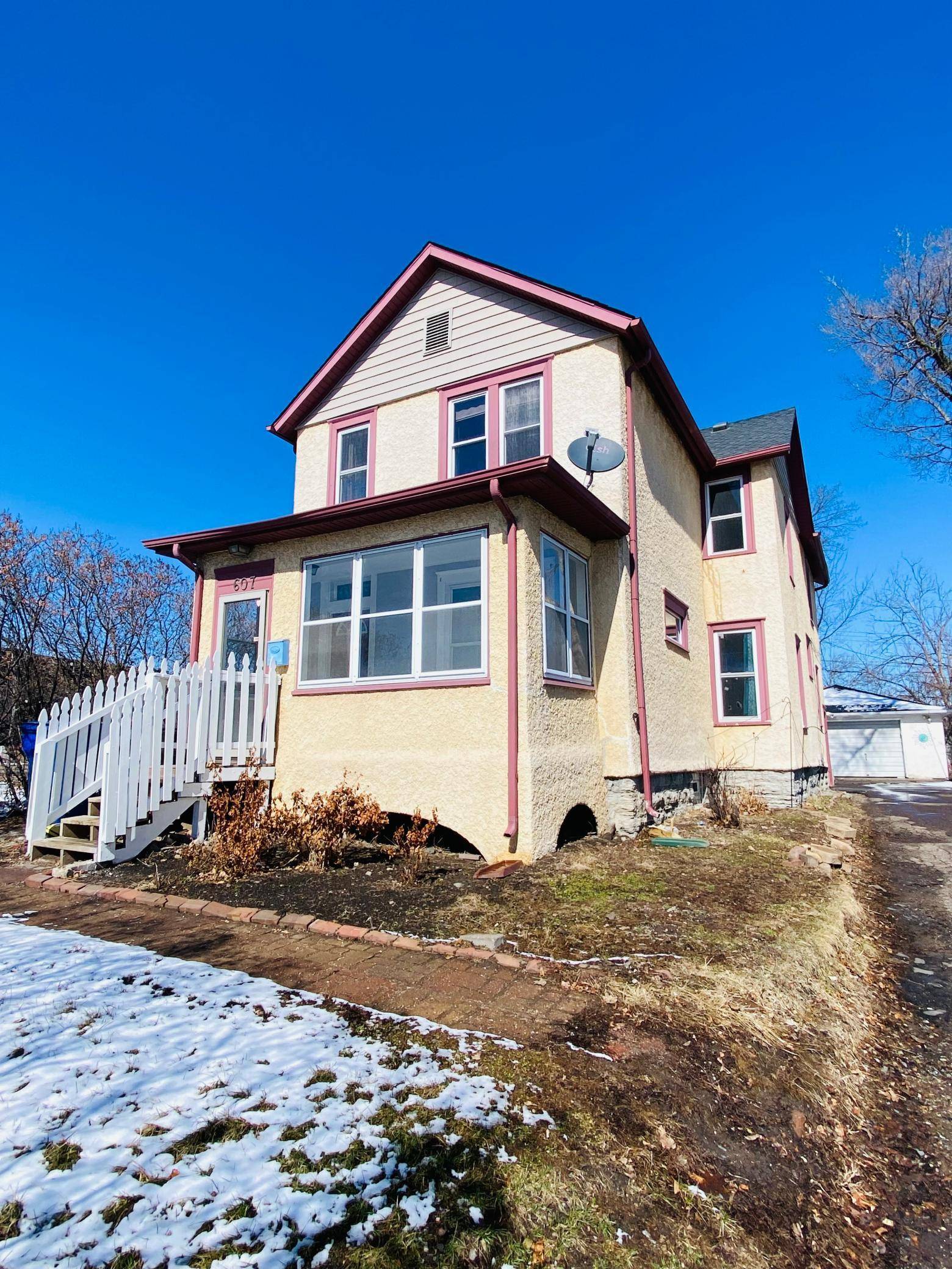 607 Topping ST, Saint Paul, MN 55103