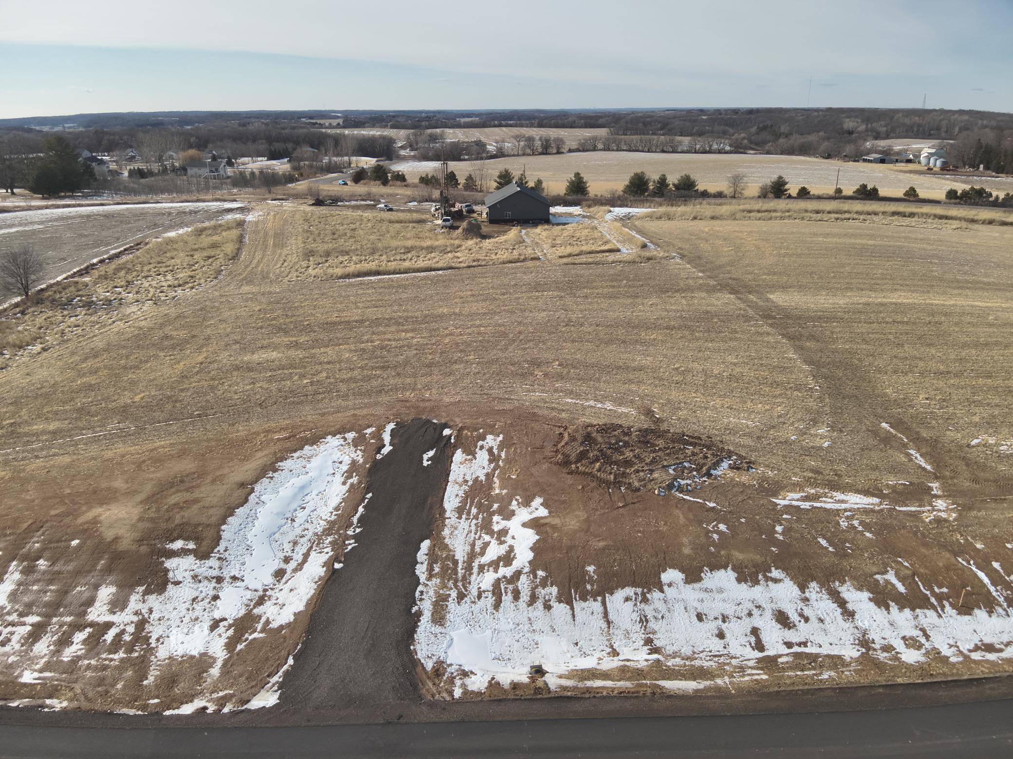 380 Candy LN, River Falls, WI 54022