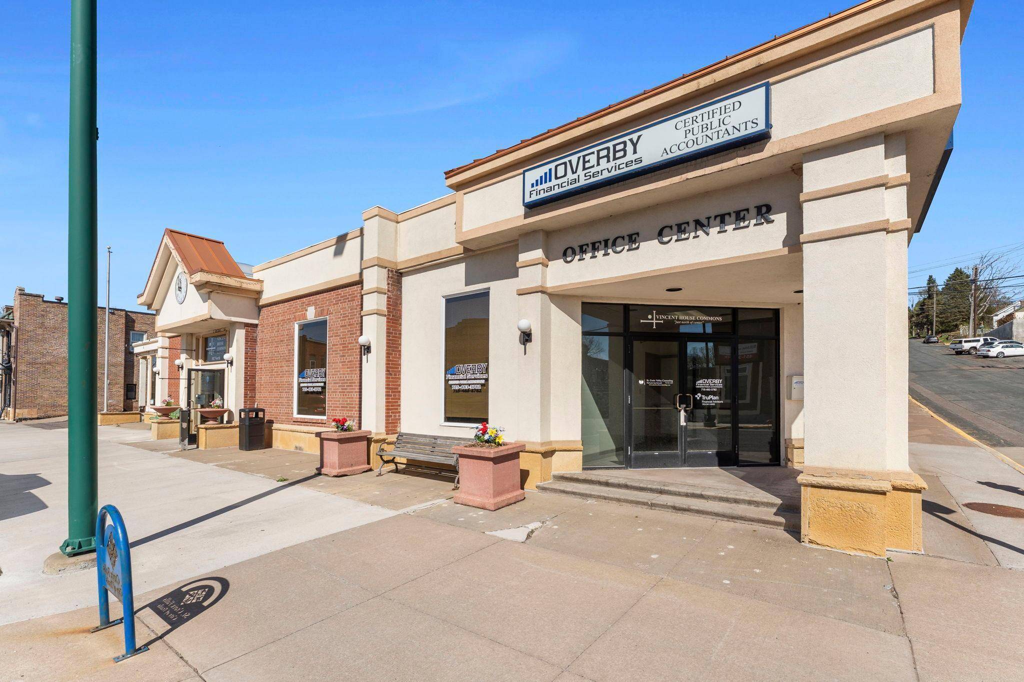 102/106 N Washington ST, Saint Croix Falls, WI 54024