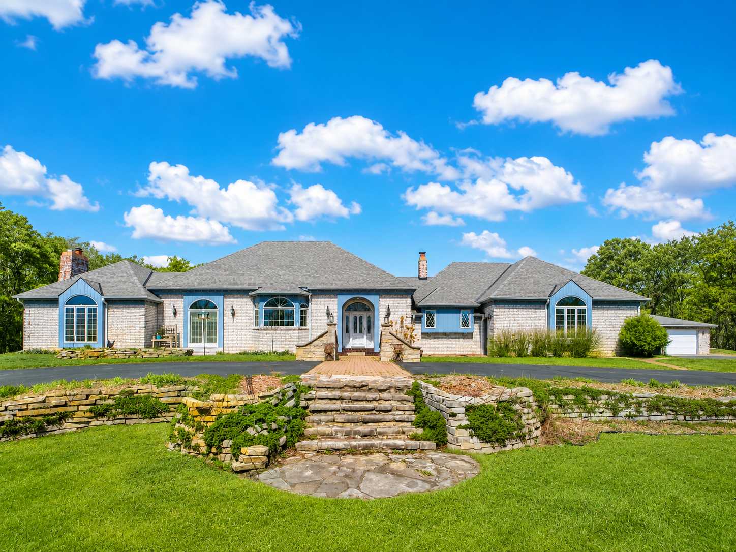 11832 County Road 51, Saint Joseph, MN 56374