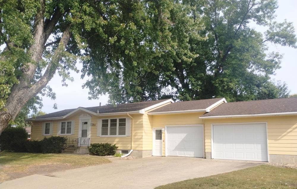 731 3rd AVE NE, Sleepy Eye, MN 56085