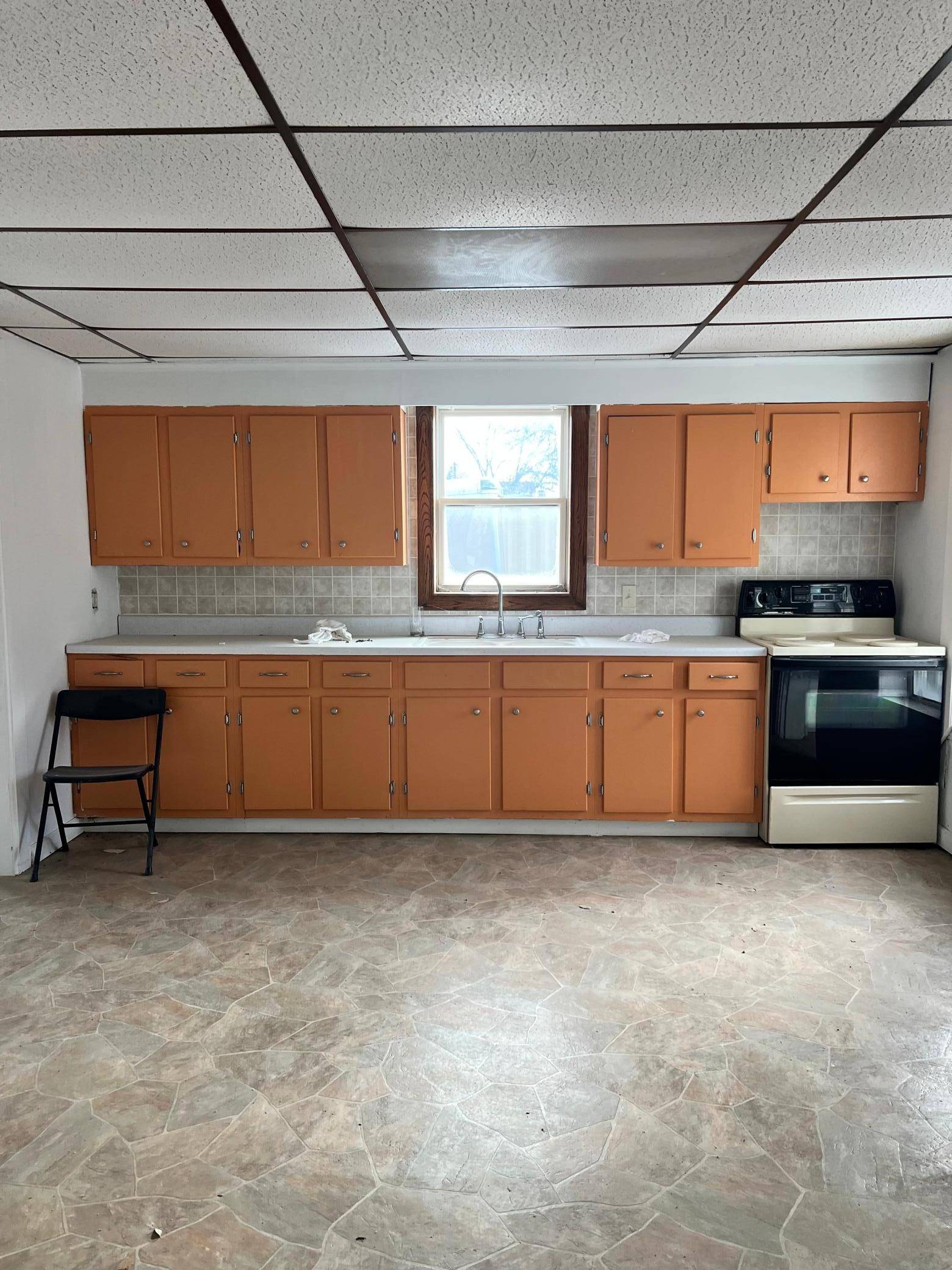 310 6th ST, Dawson, MN 56232