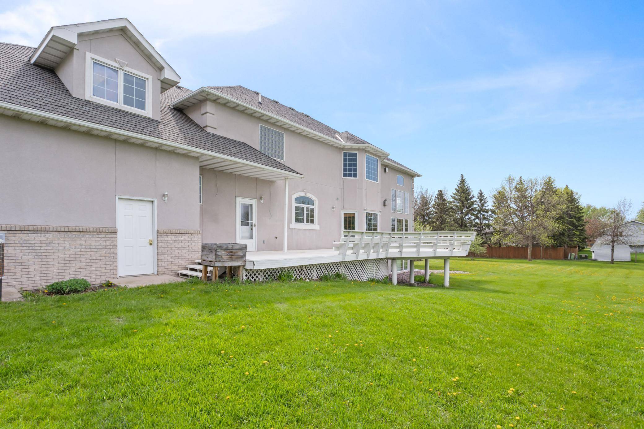 1407 15th ST N, Wahpeton, ND 58075